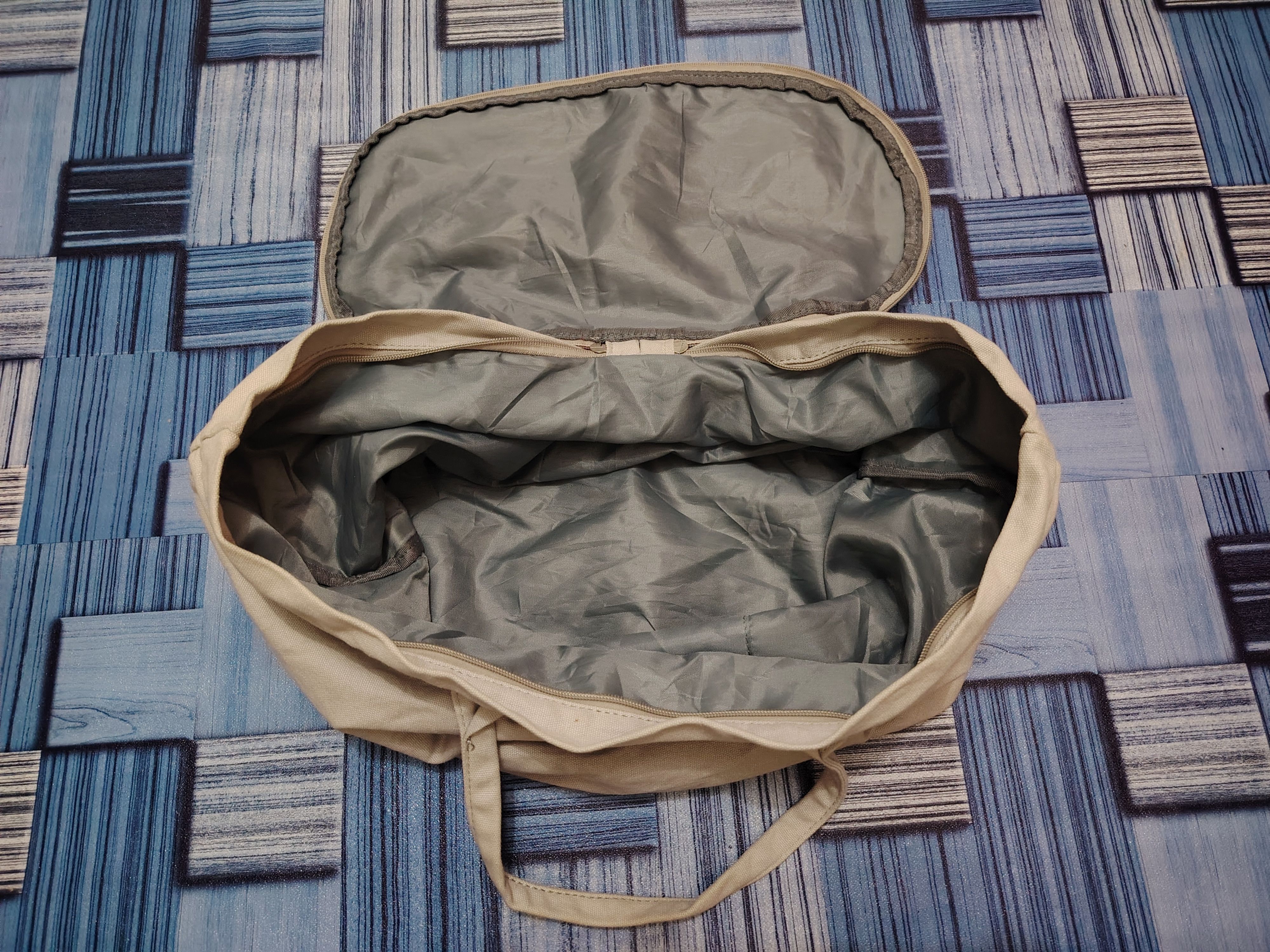 Undercover Japanese Undercover Magazine Printed tote bag Size ONE SIZE - 6 Thumbnail