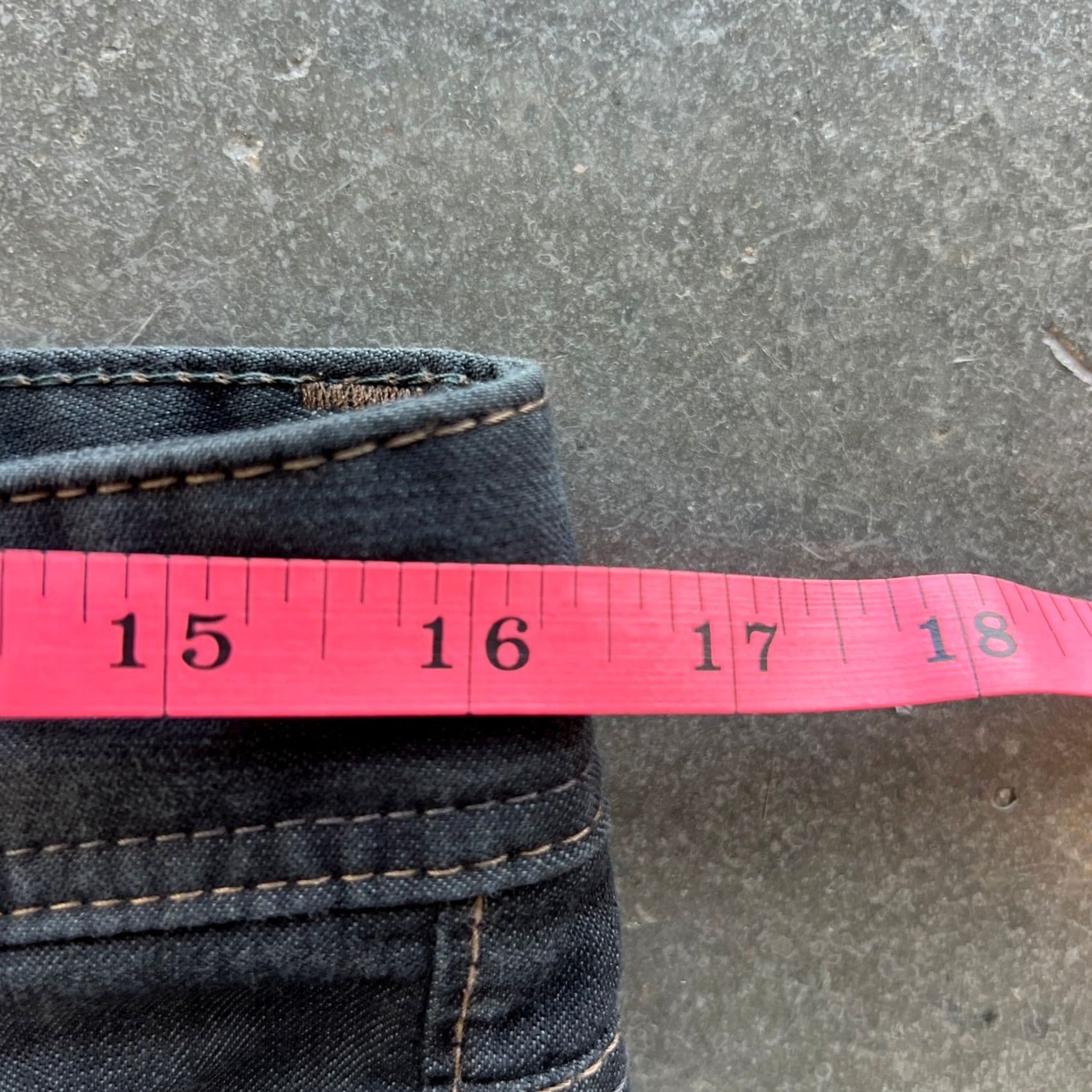Athleta VINTAGE Athleta Jeans Black Mid Rise Denim Straight Leg 5-Pocket Womens Size 8 Tall Size 30" / US 8 / IT 44 - 5 Thumbnail