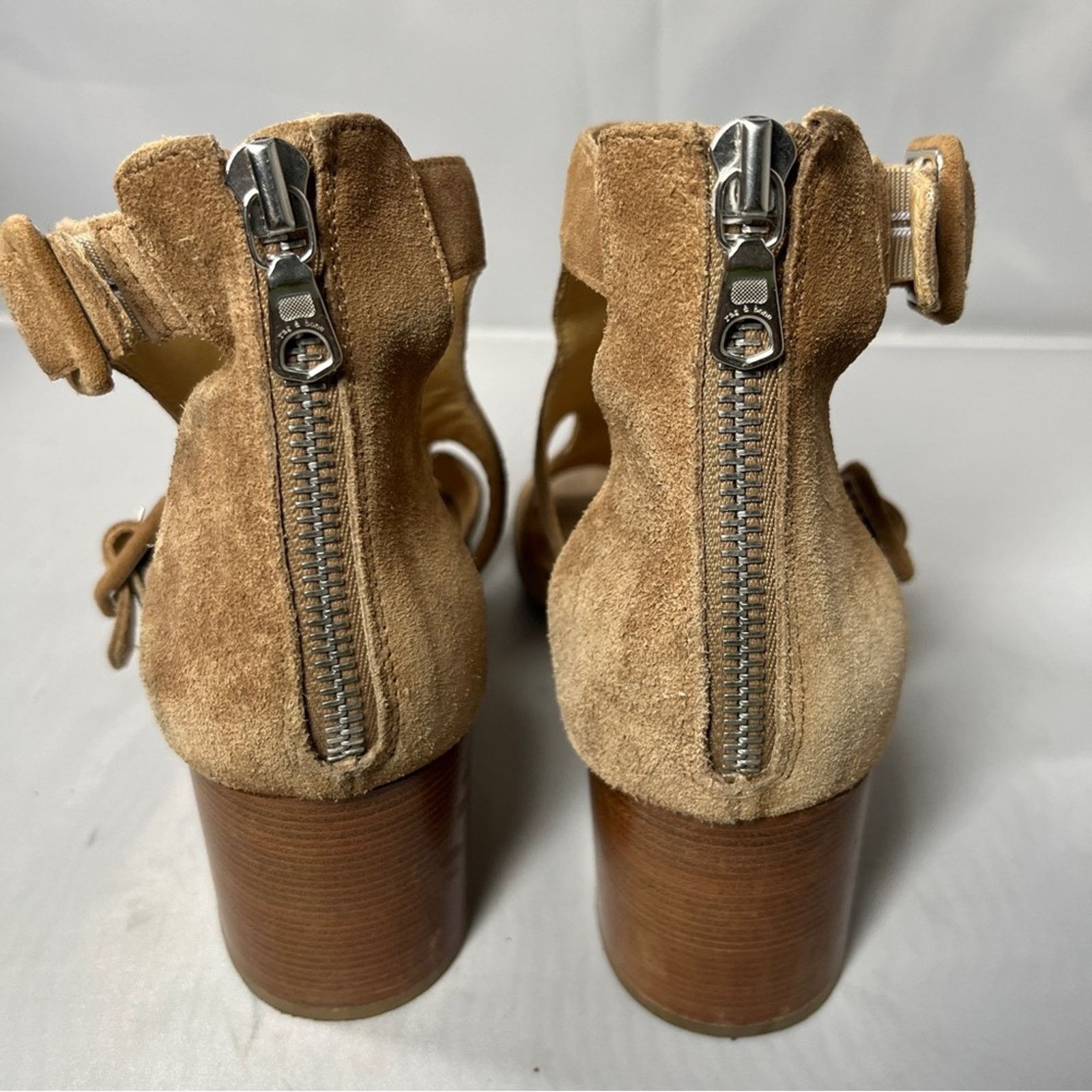 Rag & Bone Rag & Bone Matteo Suede Double Buckle heels Size US 7 / IT 37 - 3 Thumbnail