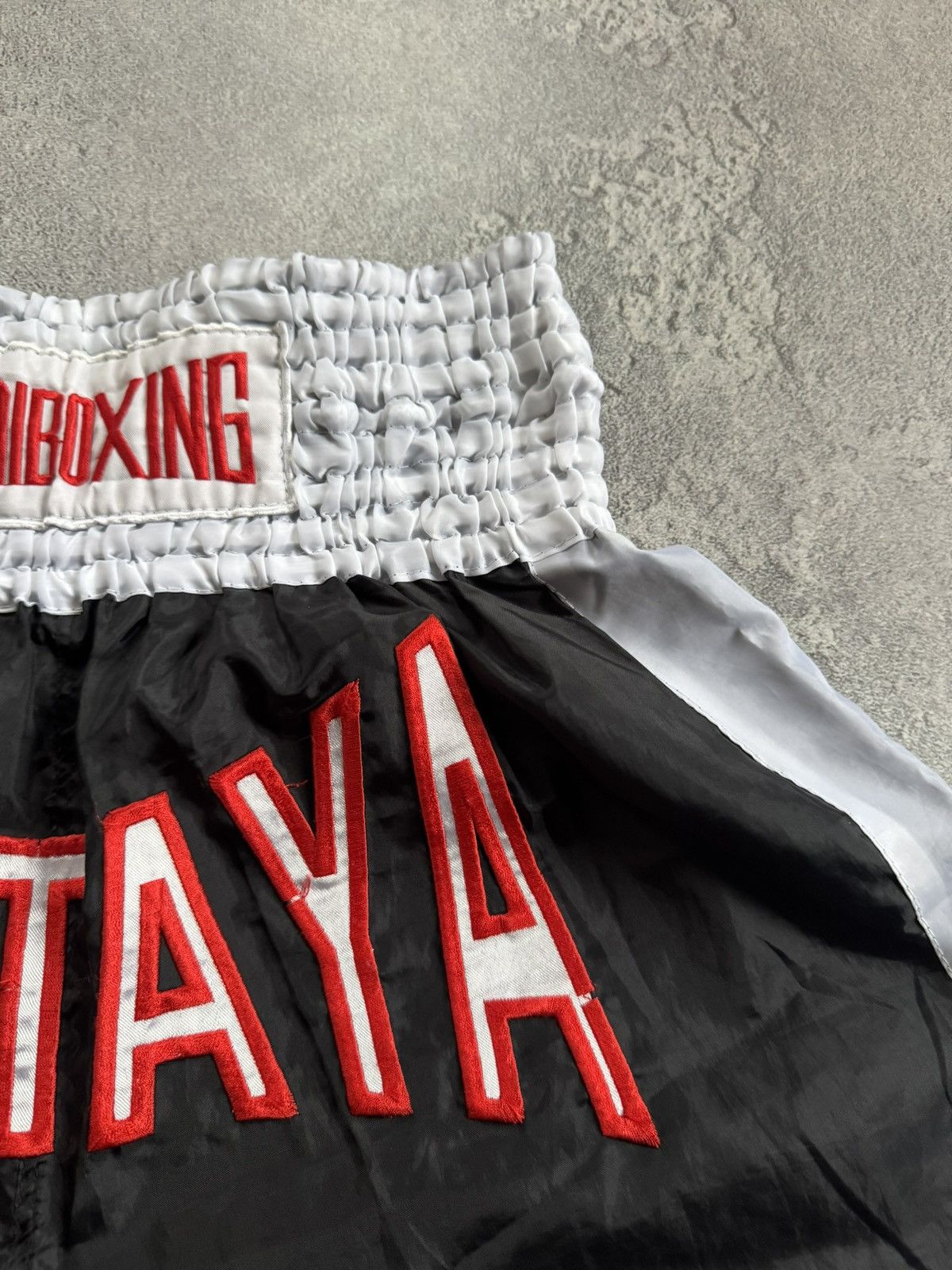 Other MuayThai M boxing 🥊 MMA kickboxing karate shorts 🩳 Pattaya Size US 32 / EU 48 - 9 Thumbnail