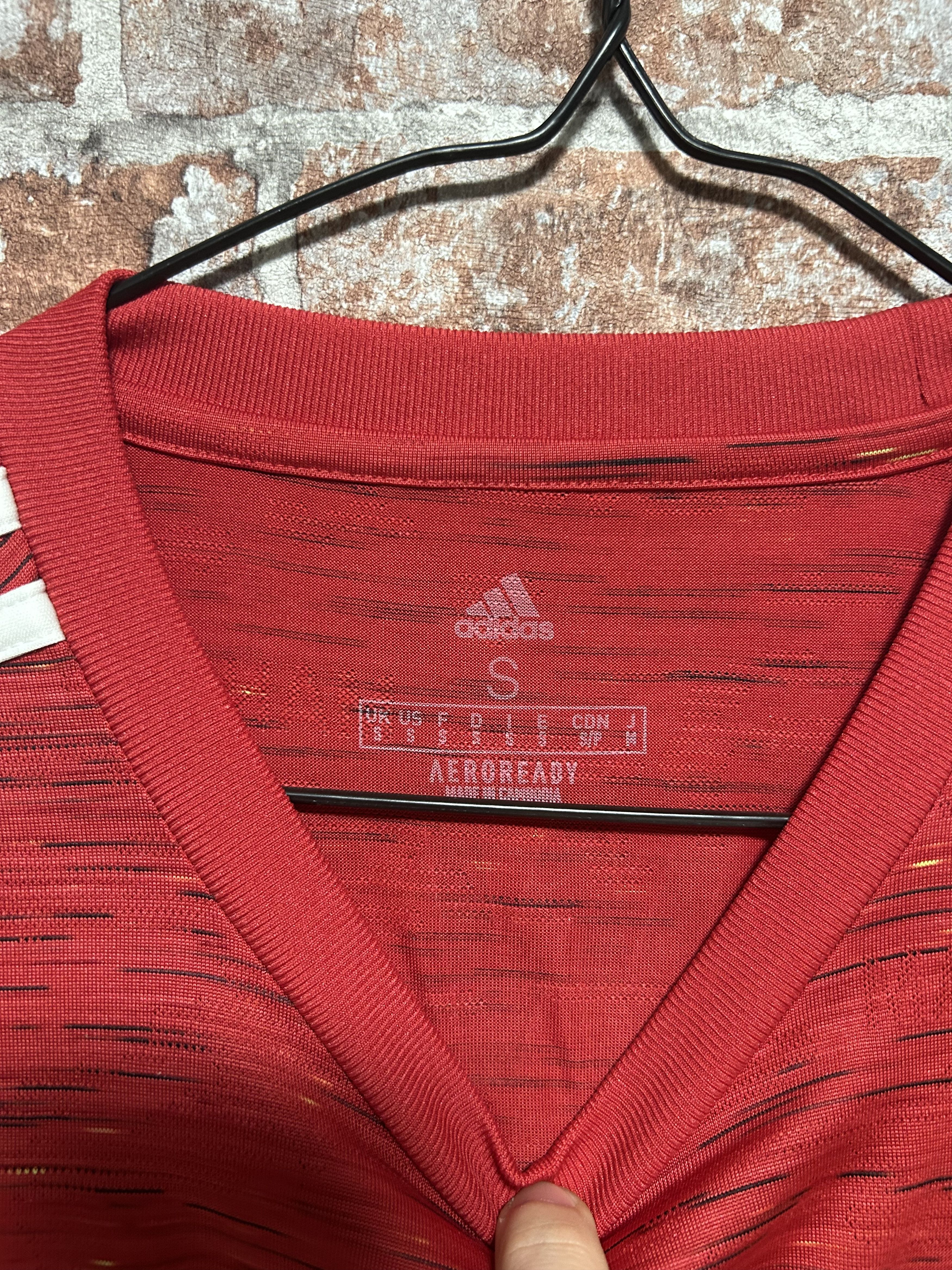 Adidas Manchester United 2020 2021 Home Rupawalla #19 Shirt GC7958 Size US S / EU 44-46 / 1 - 3 Thumbnail