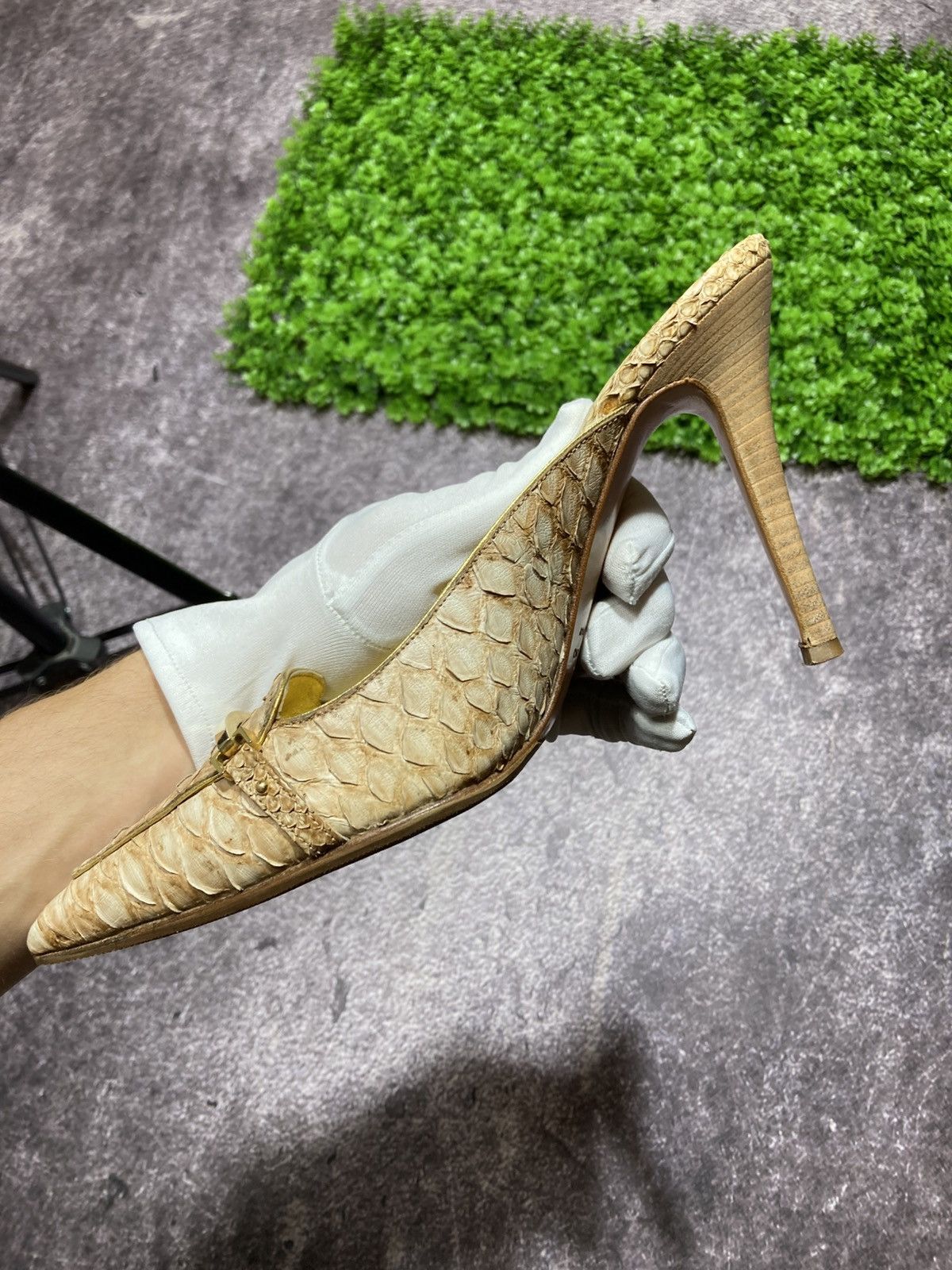 Other NANDO MUZI Mules Heels Toe Python Leather Gold Size US 9 / IT 39 - 12 Thumbnail