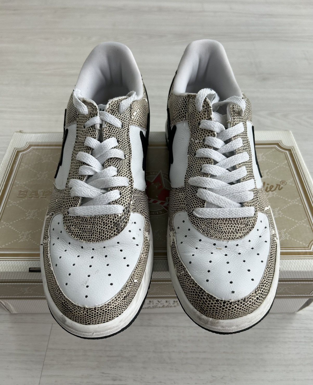 Bape VERY RARE OG 2002 A BATHING APE SNAKESKIN BAPESTA Size US 9.5 / EU 42-43 - 3 Thumbnail