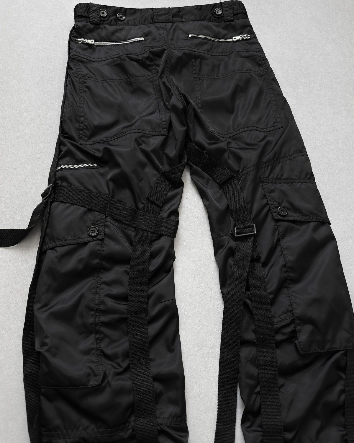 Dolce & Gabbana FW 2003 Dolce & Gabbana Parachute Bondage Pants Size US 30 / EU 46 - 17 Thumbnail
