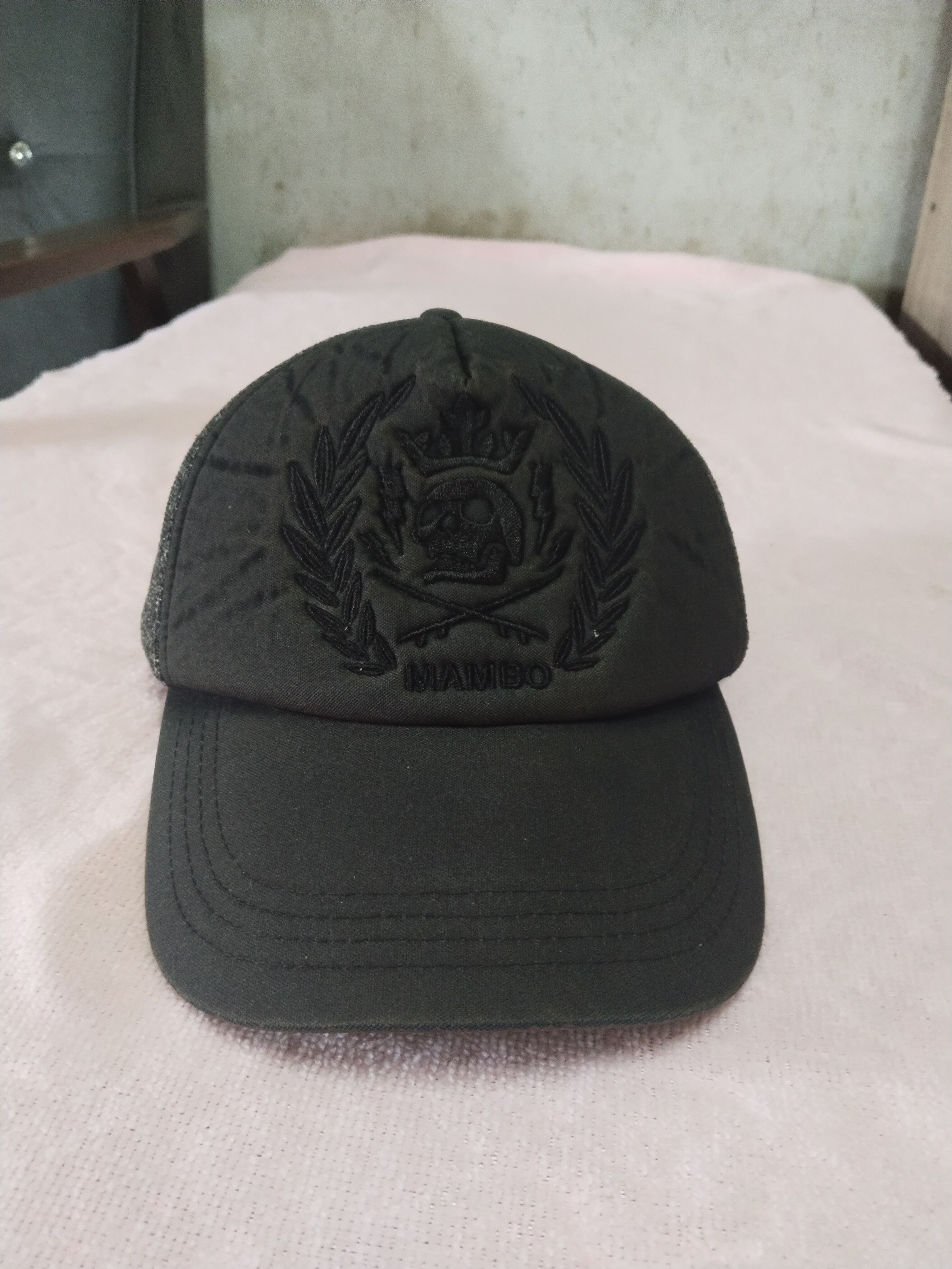 Mambo VINTAGE MAMBO SKULLS OAK LEAF SNAPBACK CAP Size ONE SIZE - 1 Thumbnail