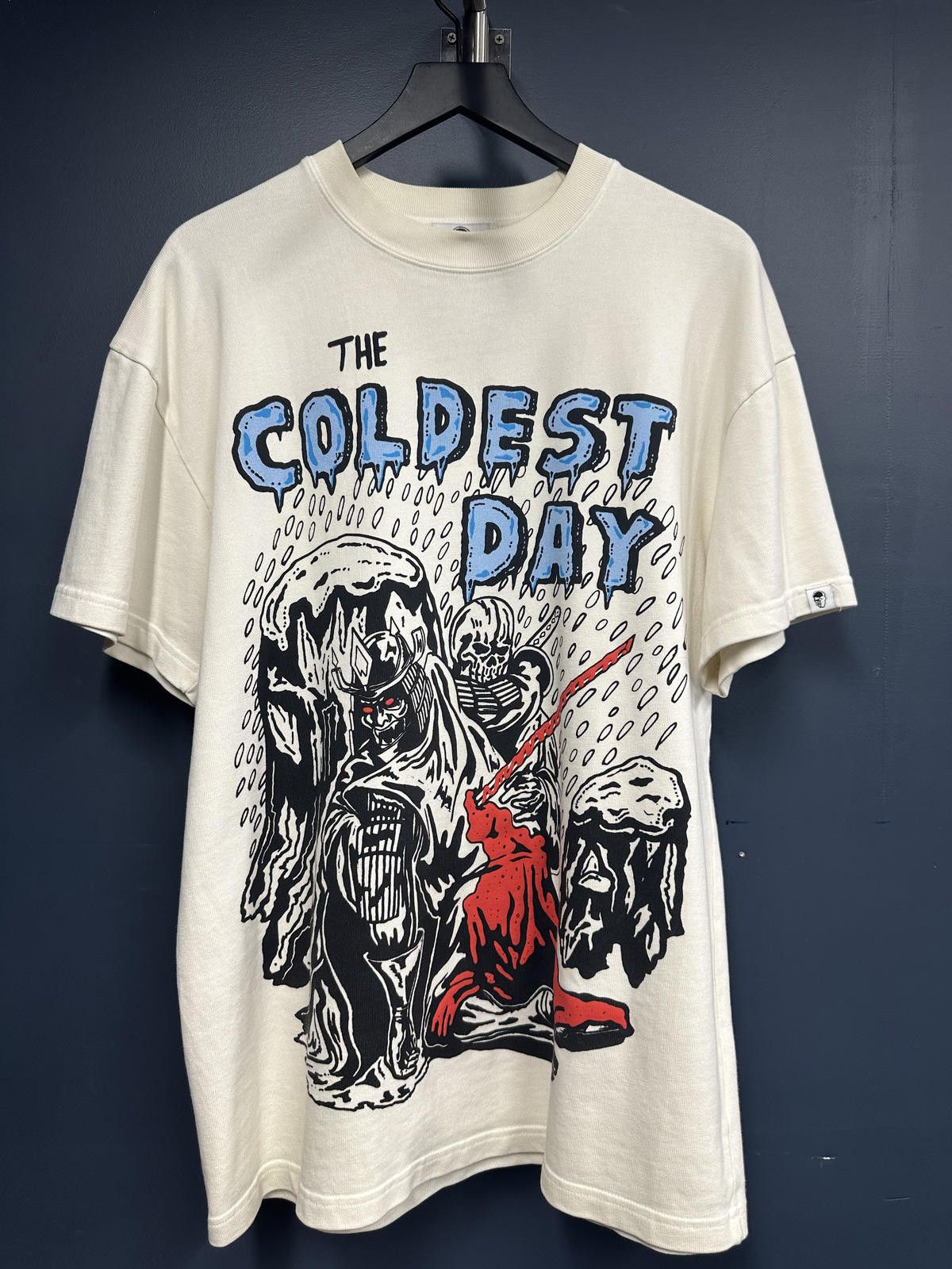 Other Warren Lotas The Coldest Day T-Shirt White M - AUTHENTIC Size US M / EU 48-50 / 2 - 1 Thumbnail