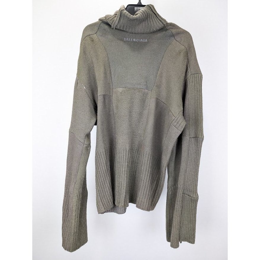 Balenciaga o1rshd1 Wool Uncycled Socks Jumper Knitwear in Khaki Size US S / EU 44-46 / 1 - 9 Thumbnail