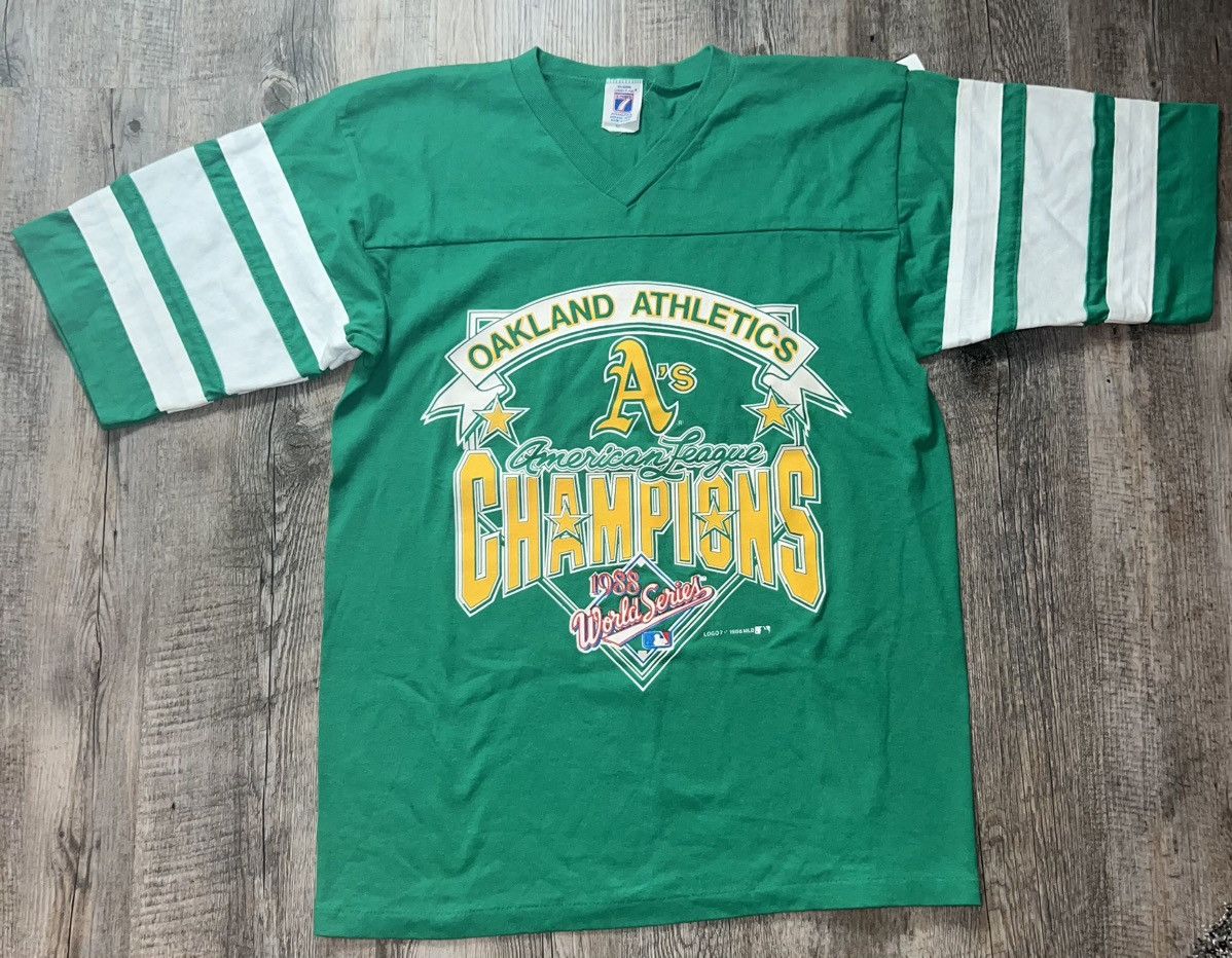 Logo 7 7 Logo 1988 Oakland A’s Tee Size US M / EU 48-50 / 2 - 1 Thumbnail