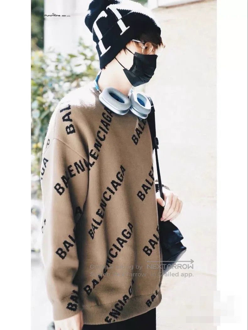 Balenciaga Balenciaga M Size Full Print Letter Logo Long Sleeve Sweat Size US M / EU 48-50 / 2 - 7 Thumbnail