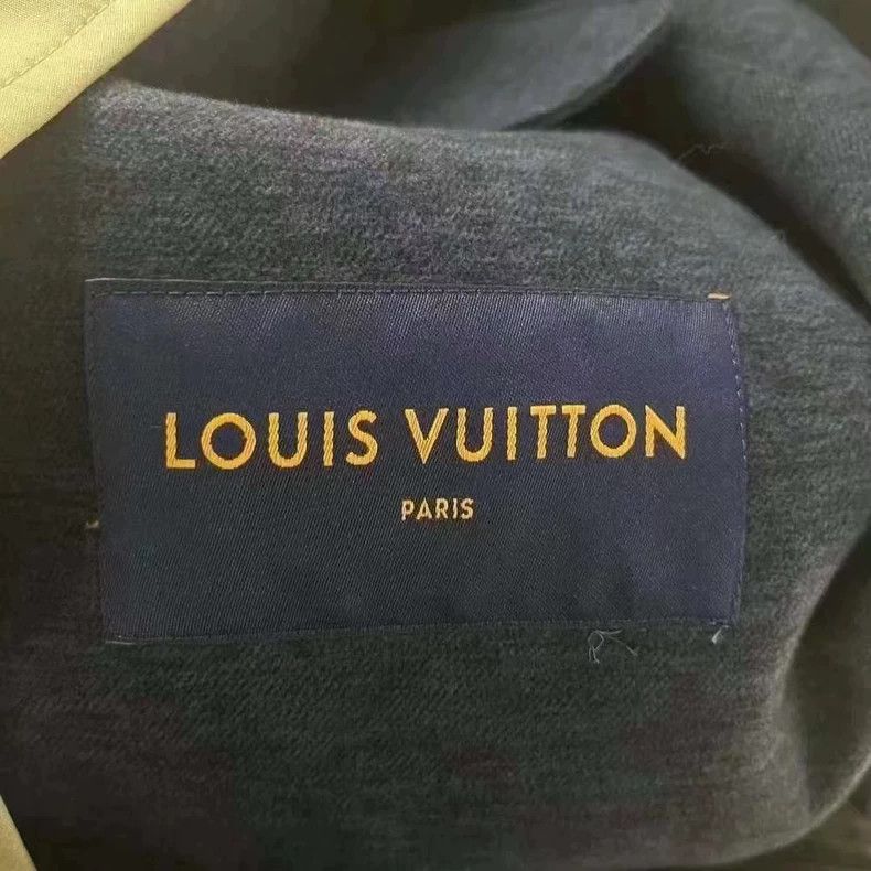 Louis Vuitton Louis Vuitton Brown nigo full-print logo coat Size US M / EU 48-50 / 2 - 3 Thumbnail