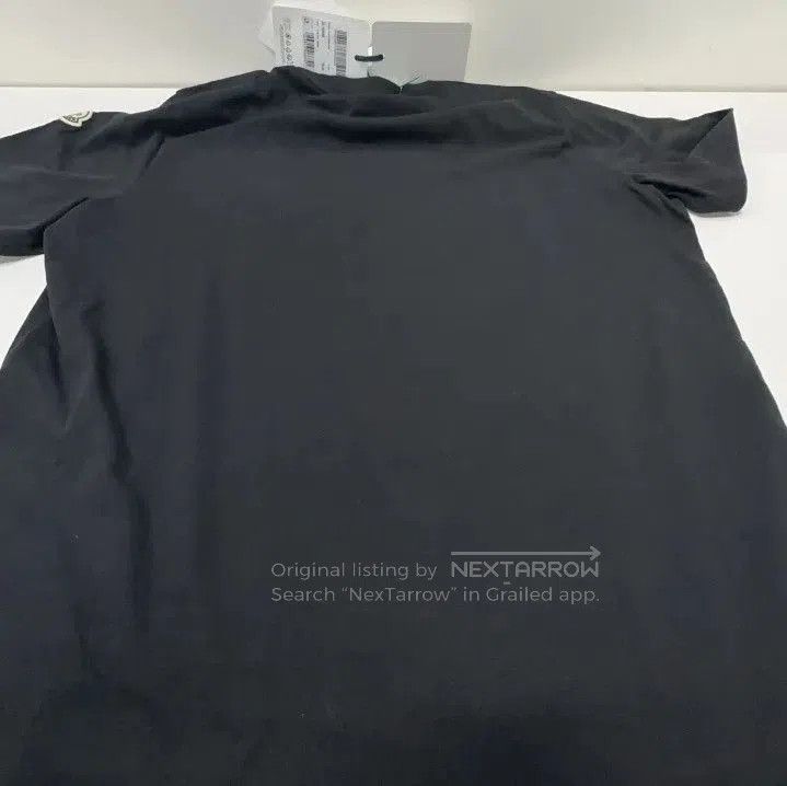 Moncler Moncler Men's Letter Patch Round Neck T. Size US XL / EU 56 / 4 - 7 Thumbnail