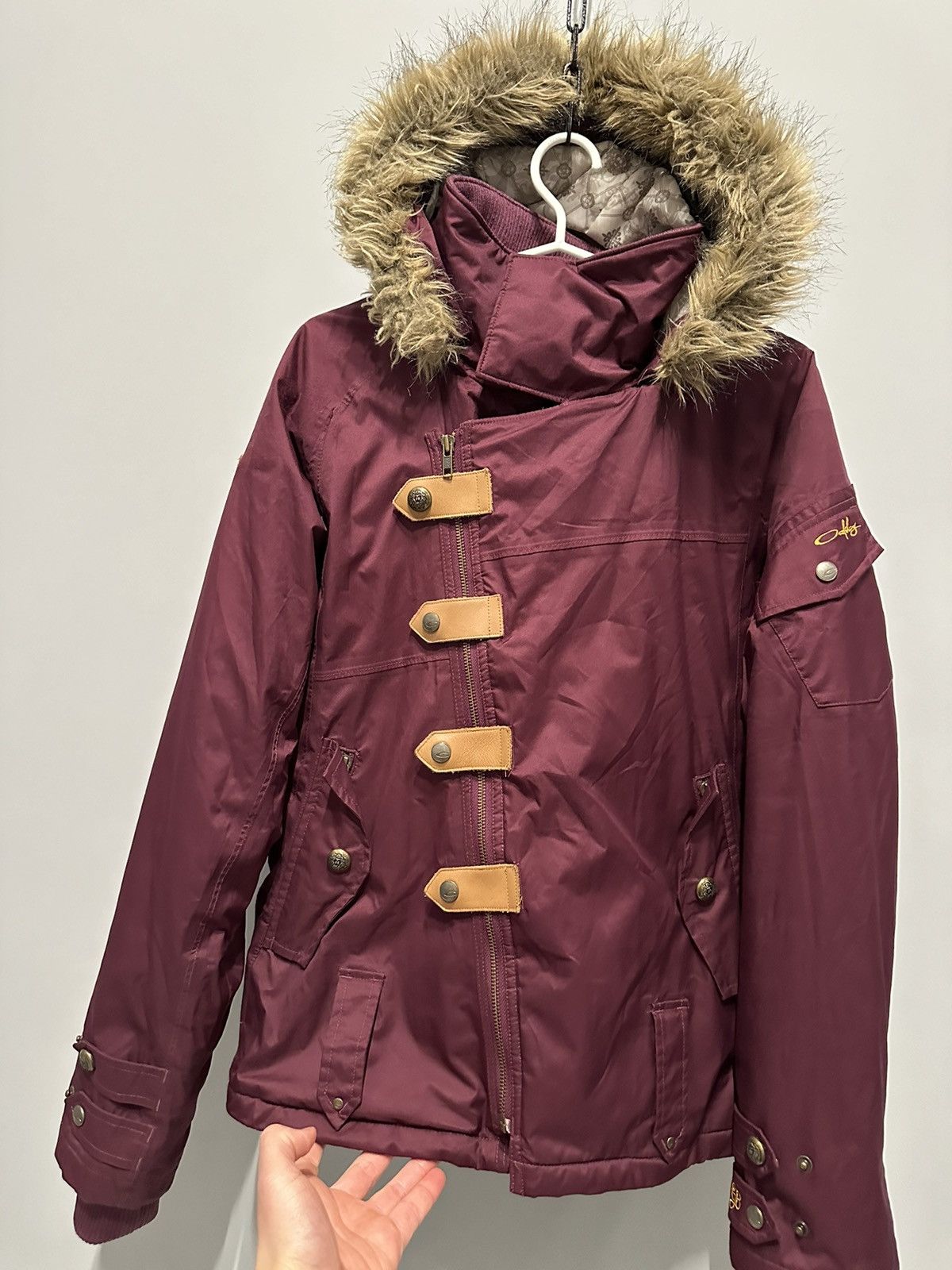 Oakley Vintage Oakley Bomber Jacket 00s Fur Hood Japanese Style Size XS / US 0-2 / IT 36-38 - 6 Thumbnail
