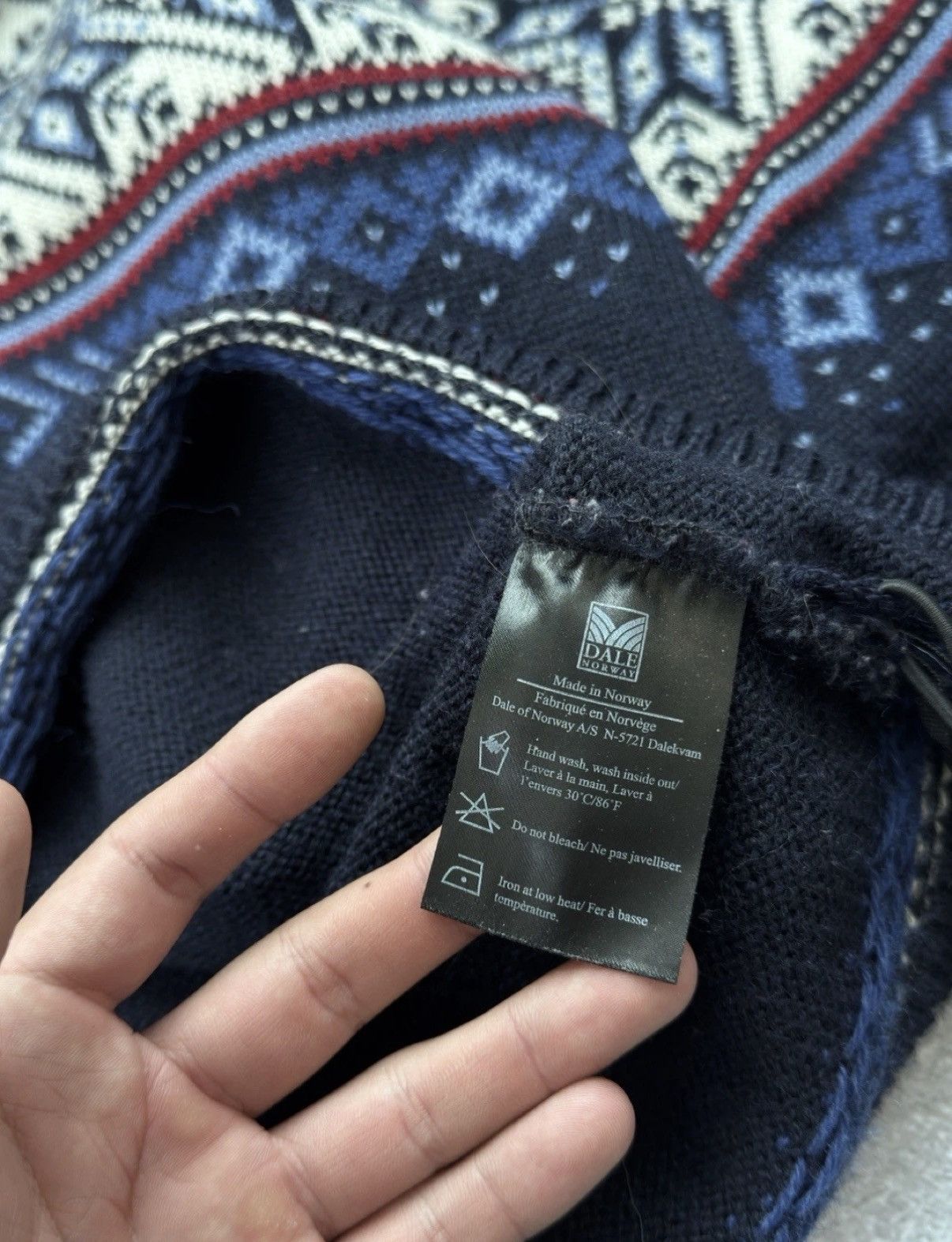Dale Of Norway DALE OF NORWAY VINTAGE WOOL VAIL SWEATER 1/3 ZIP SIZE S MEN Size US S / EU 44-46 / 1 - 10 Thumbnail