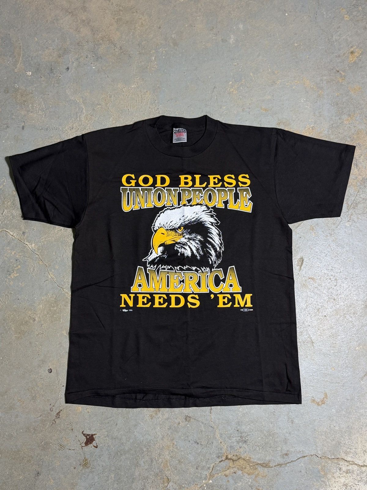 Other Vintage 1995 God Bless Union People tee shirt Size US L / EU 52-54 / 3 - 1 Thumbnail