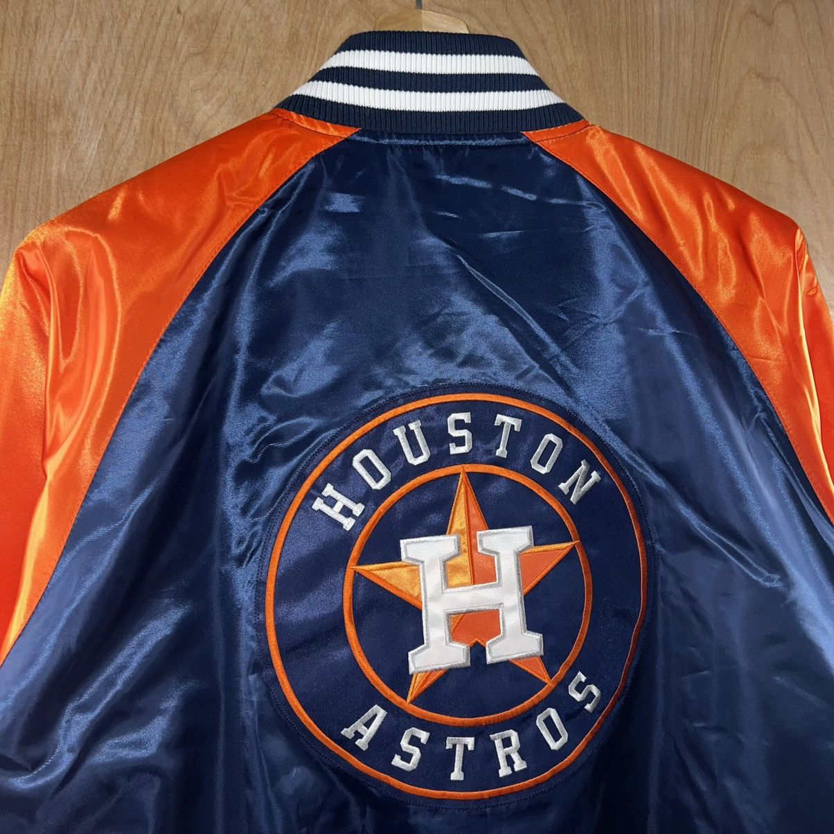 Starter MEN’S STARTER MLB HOUSTON ASTROS LOGO SATIN BOMBER JACKET Size US L / EU 52-54 / 3 - 7 Thumbnail
