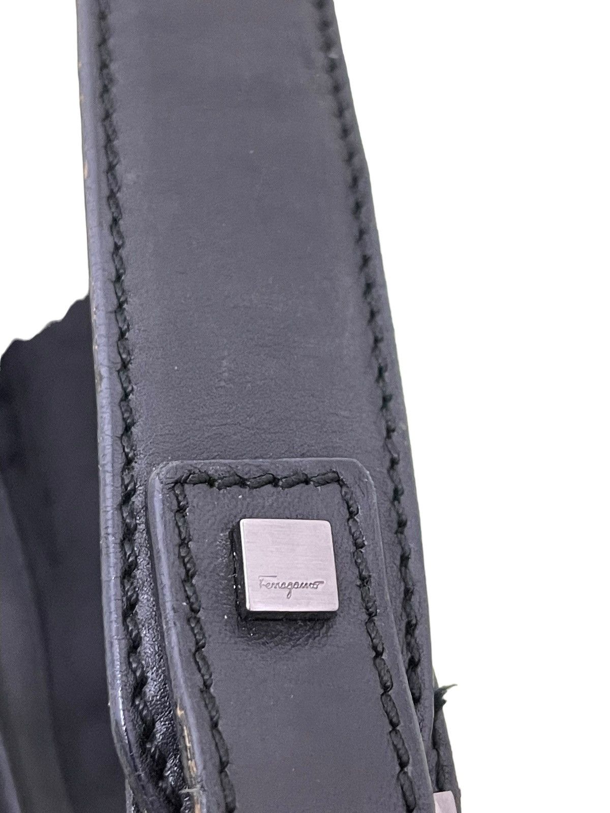 Other Shoulder Bag Salvatore Ferragamo Italy Leather 2🟩 Size ONE SIZE - 10 Thumbnail