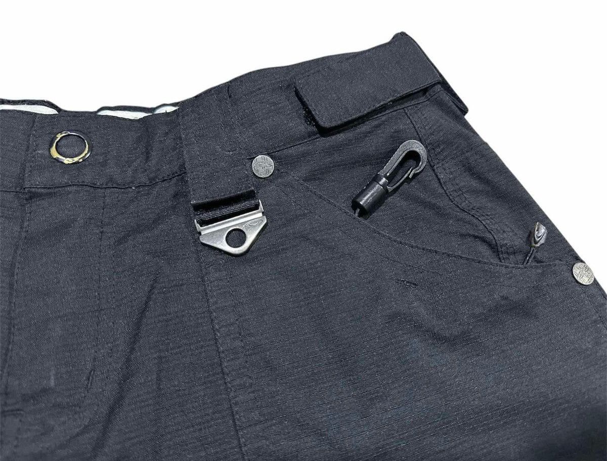 Oakley 🔥Y2K Vintage Oakley Techwear Ski Pants Baggy Flared Ripstop Size US 32 / EU 48 - 8 Thumbnail