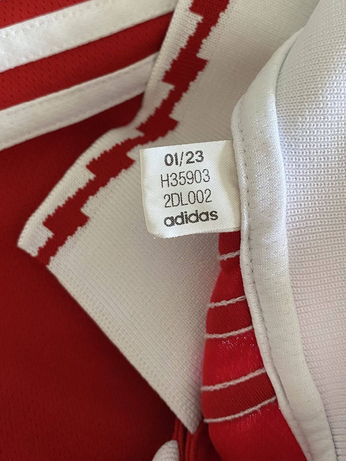 Adidas Arsenal Saka 2022 23 home Premier League jersey Size US M / EU 48-50 / 2 - 9 Thumbnail