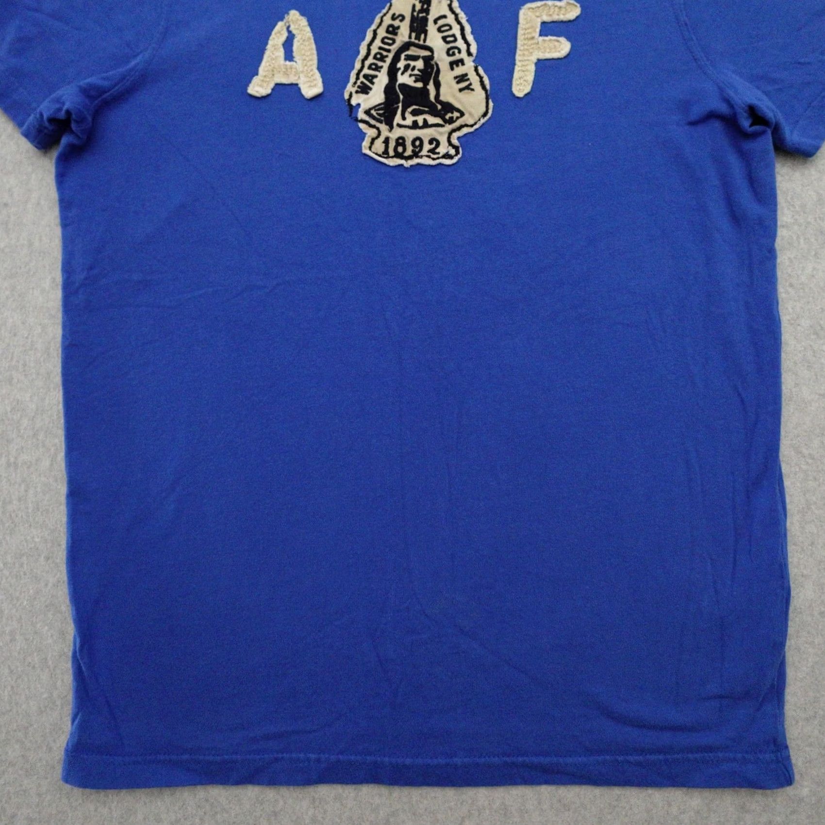 Abercrombie & Fitch Abercrombie & Fitch T-Shirt Small Blue Embroidered Warrior Lodge 18x25 Mens Shirt Size US S / EU 44-46 / 1 - 7 Thumbnail
