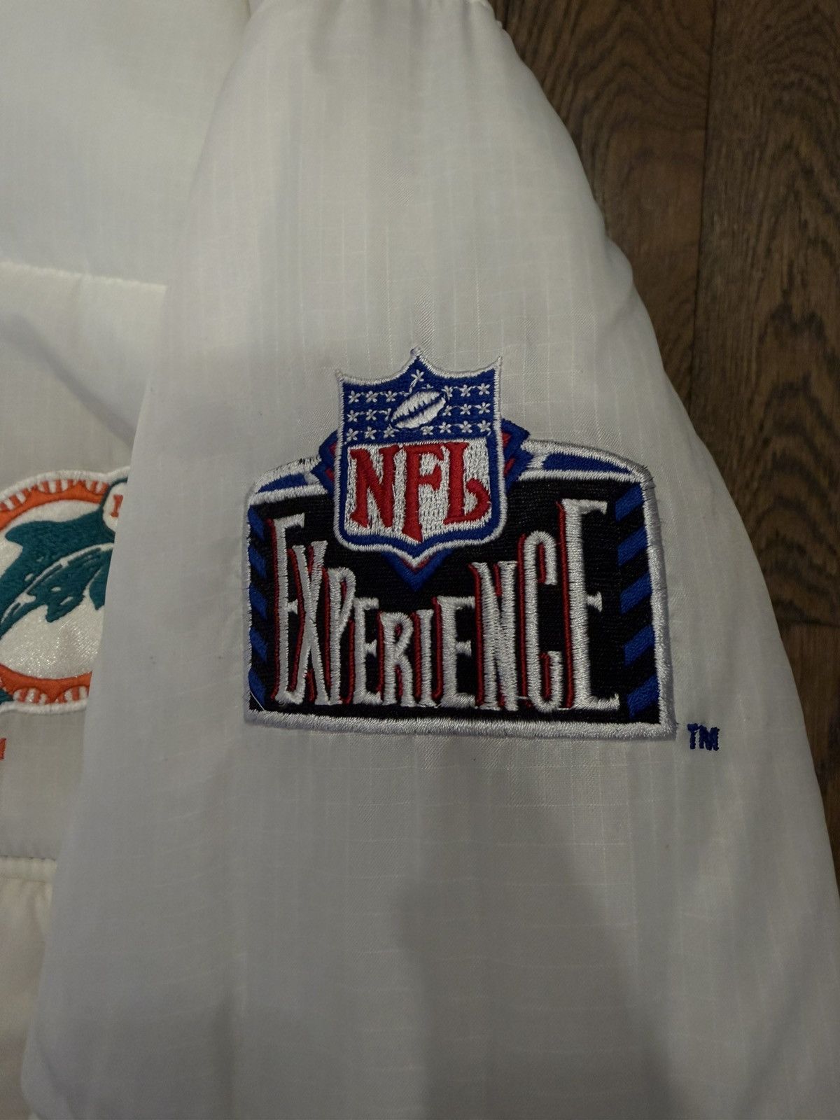 Pro Player Vintage Reversible Miami Dolphins Quarter Zip Coat Size US L / EU 52-54 / 3 - 4 Thumbnail