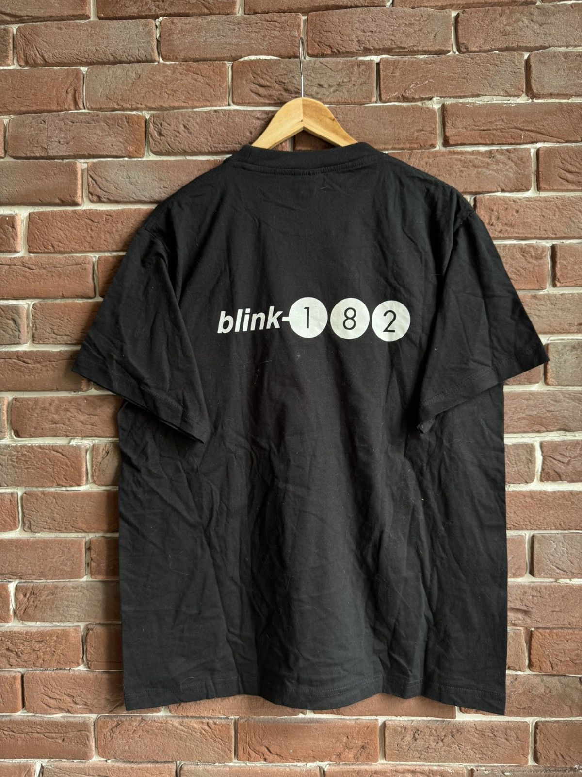 Band Tees Rare Vintage 00s Blink 182 Rock Band Tshirt L black Size US L / EU 52-54 / 3 - 2 Thumbnail