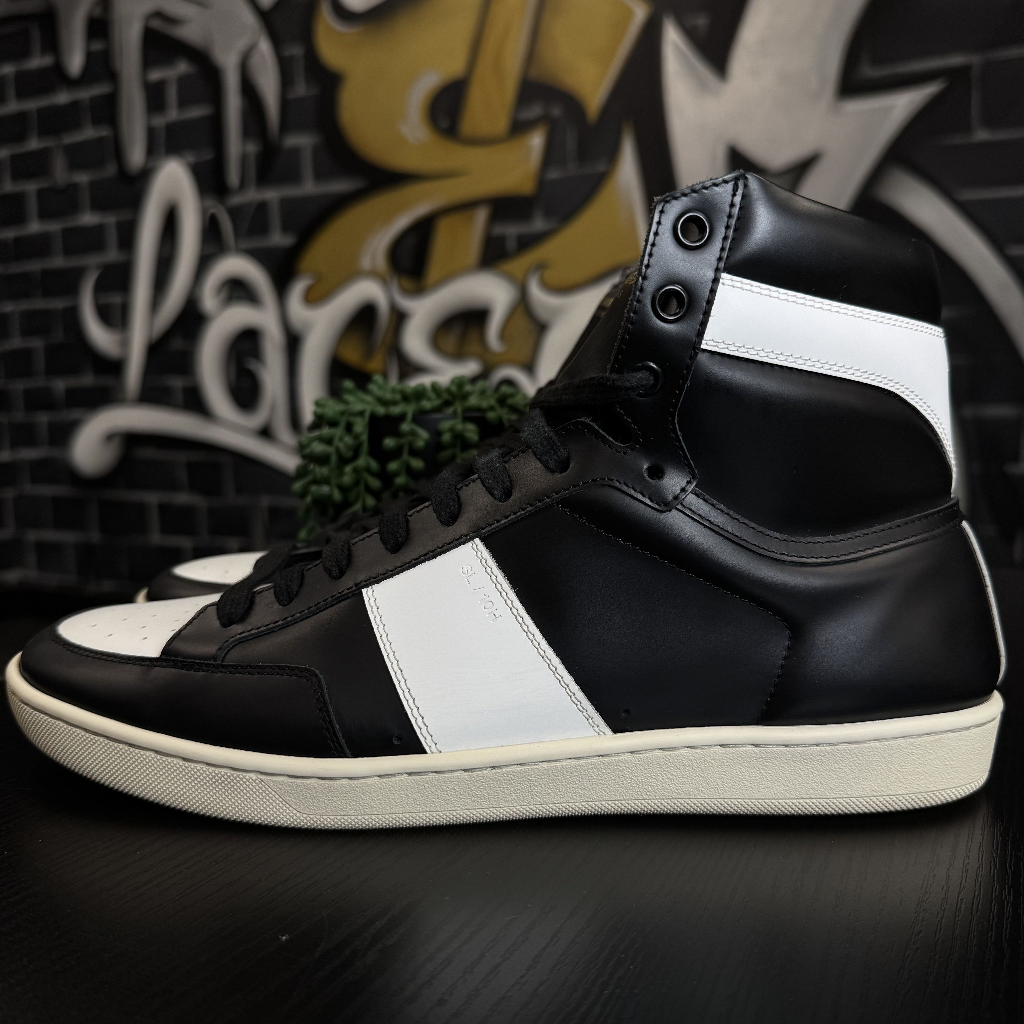 Saint Laurent Paris SAINT LAURENT SL-10H WHITE BLACK Size US 12 / EU 45 - 3 Thumbnail