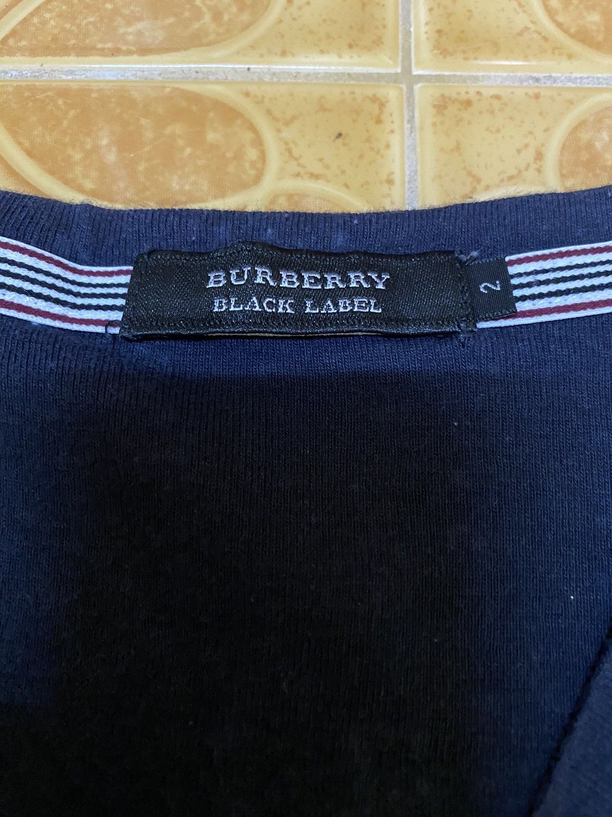 Burberry Burberry label T-shirt Size US S / EU 44-46 / 1 - 8 Thumbnail