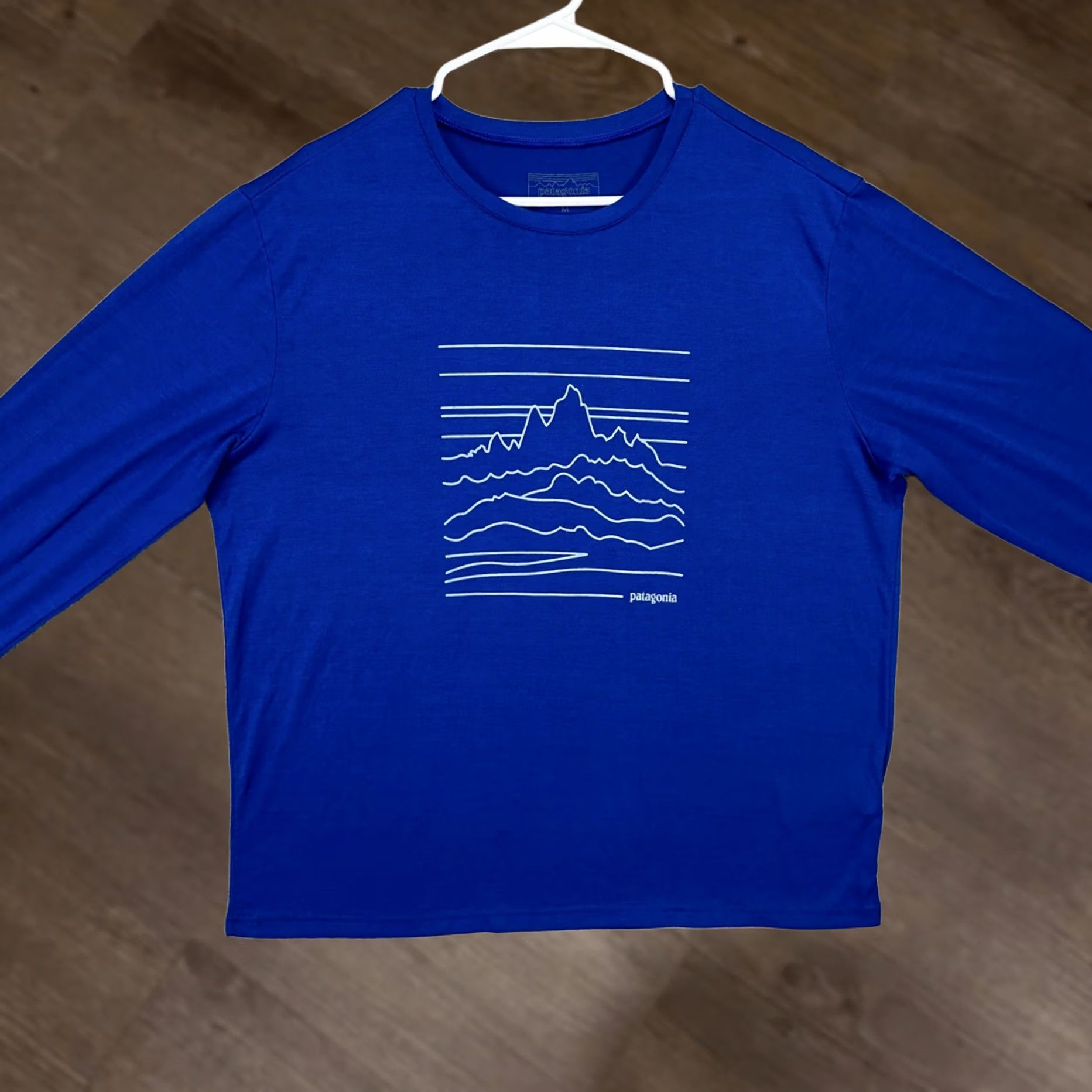 Patagonia Patagonia Men T-Shirt Medium Blue Crew Neck Long Sleeve 100% Cotton Adult Mens Tee Regular Fit Breathable Solid Size US M / EU 48-50 / 2 - 1 Thumbnail