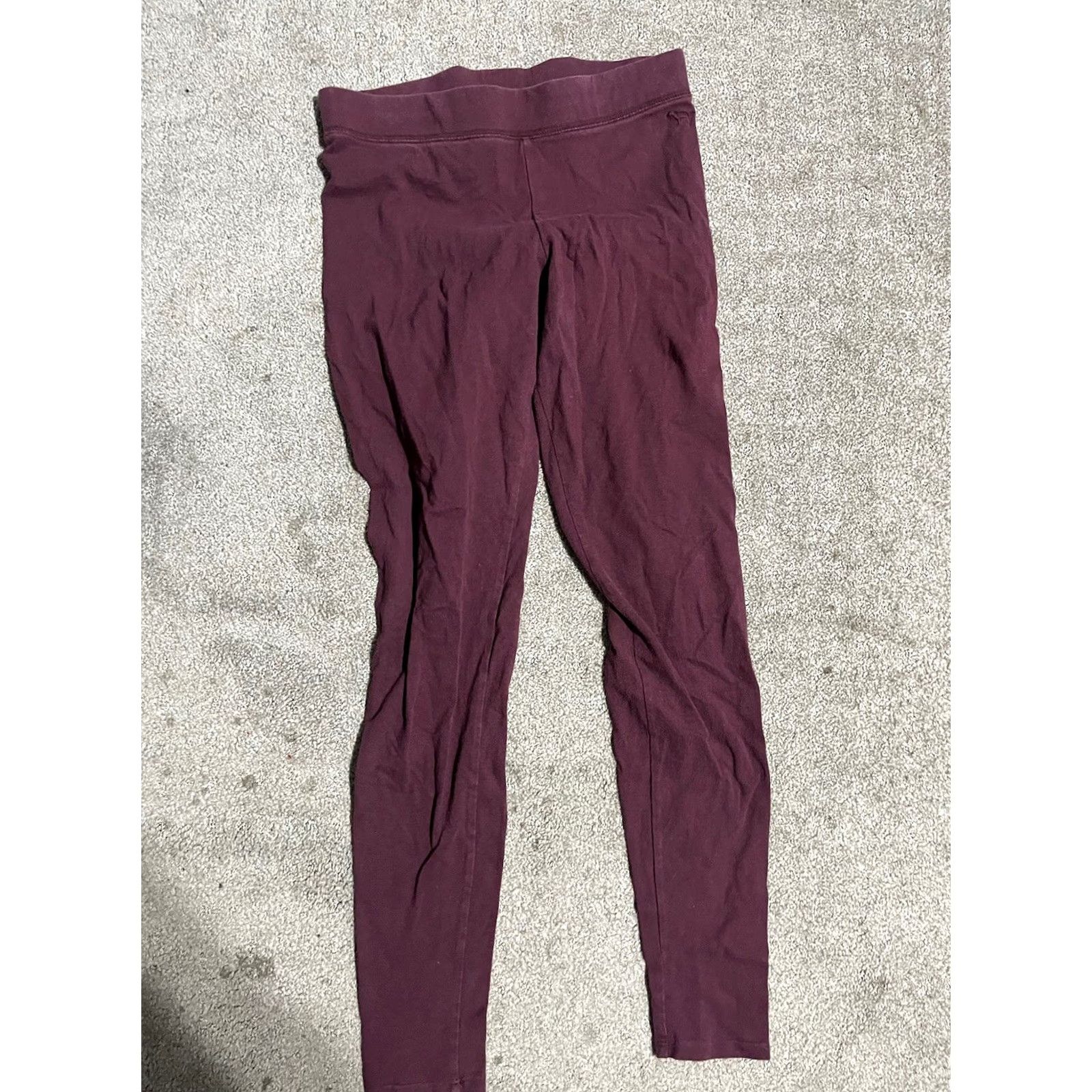 Victoria's Secret Victoria's Secret Pink Leggings Women’s XS Maroon Solid Yoga Size 26" / US 2 / IT 38 - 2 Thumbnail