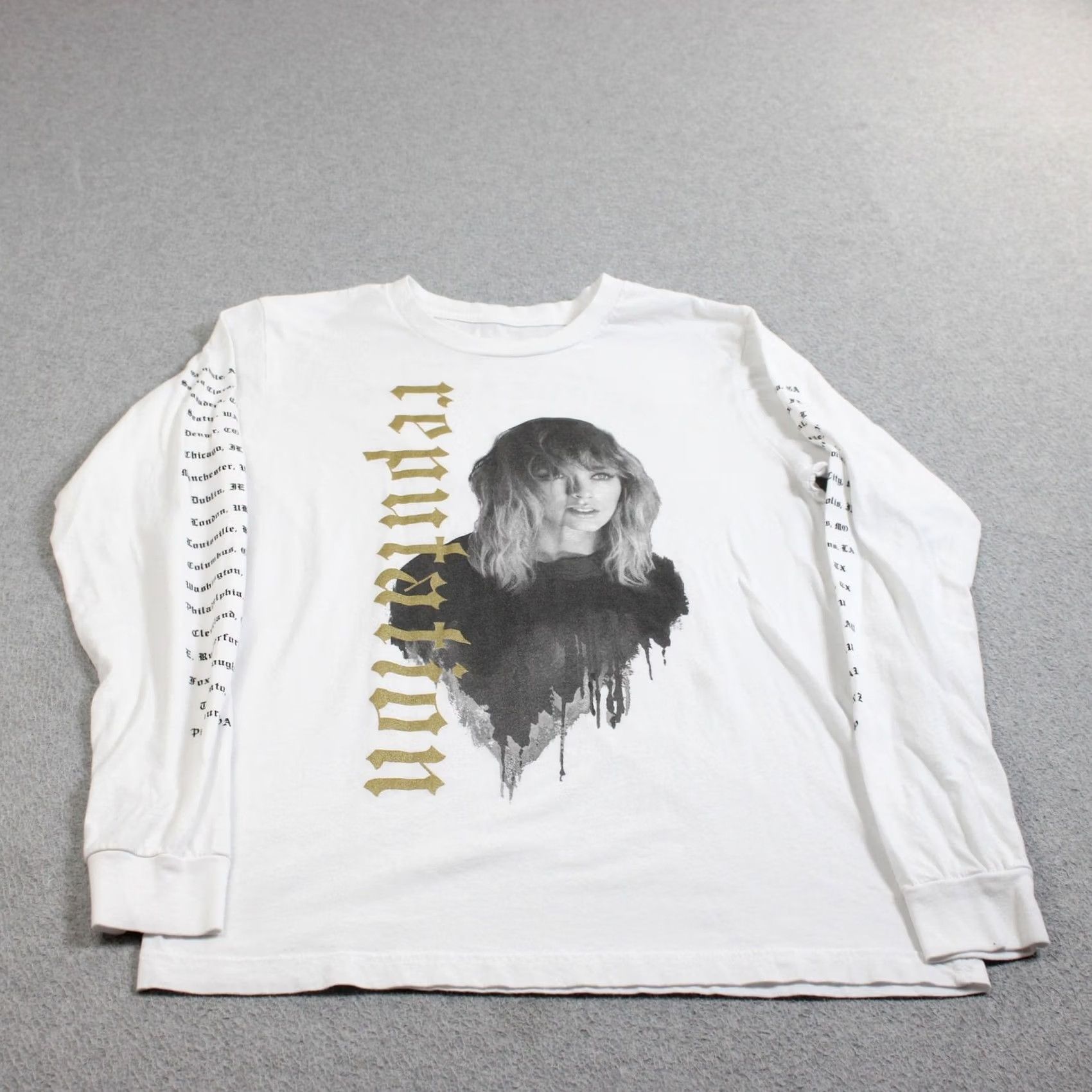 Vintage Taylor Swift Shirt Mens Medium White Long Sleeve Reputation Stadium Tour Graphic Size US M / EU 48-50 / 2 - 2 Thumbnail