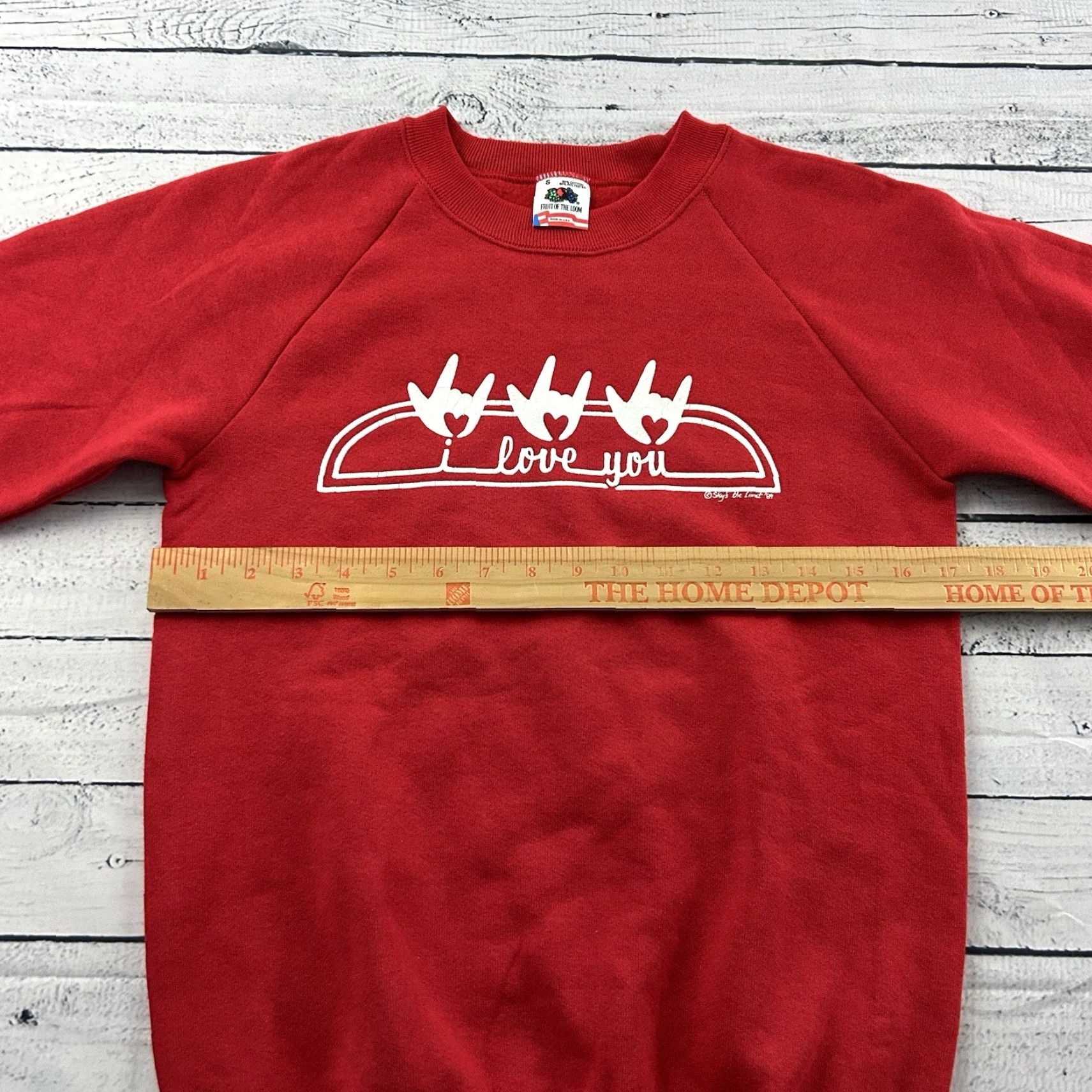 Fruit Of The Loom Vintage I Love You Sign Language Crewneck Sweatshirt Men’s Small Red FOTL Shirt Size US S / EU 44-46 / 1 - 5 Thumbnail