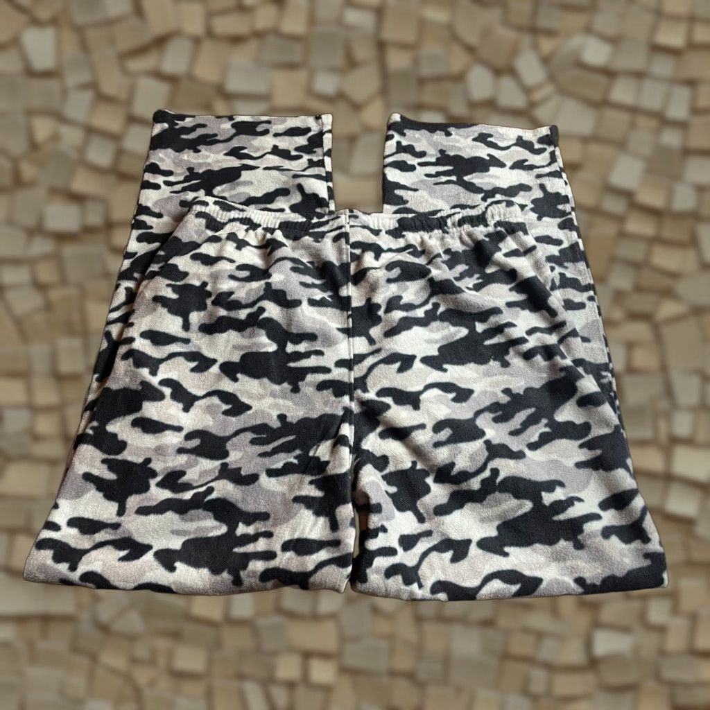 Vintage Northcrest Pants Mens Size M 38-40 Black Gray Camo Fleece Pajama Sweatpants Casual Reg Size US 31 - 1 Thumbnail