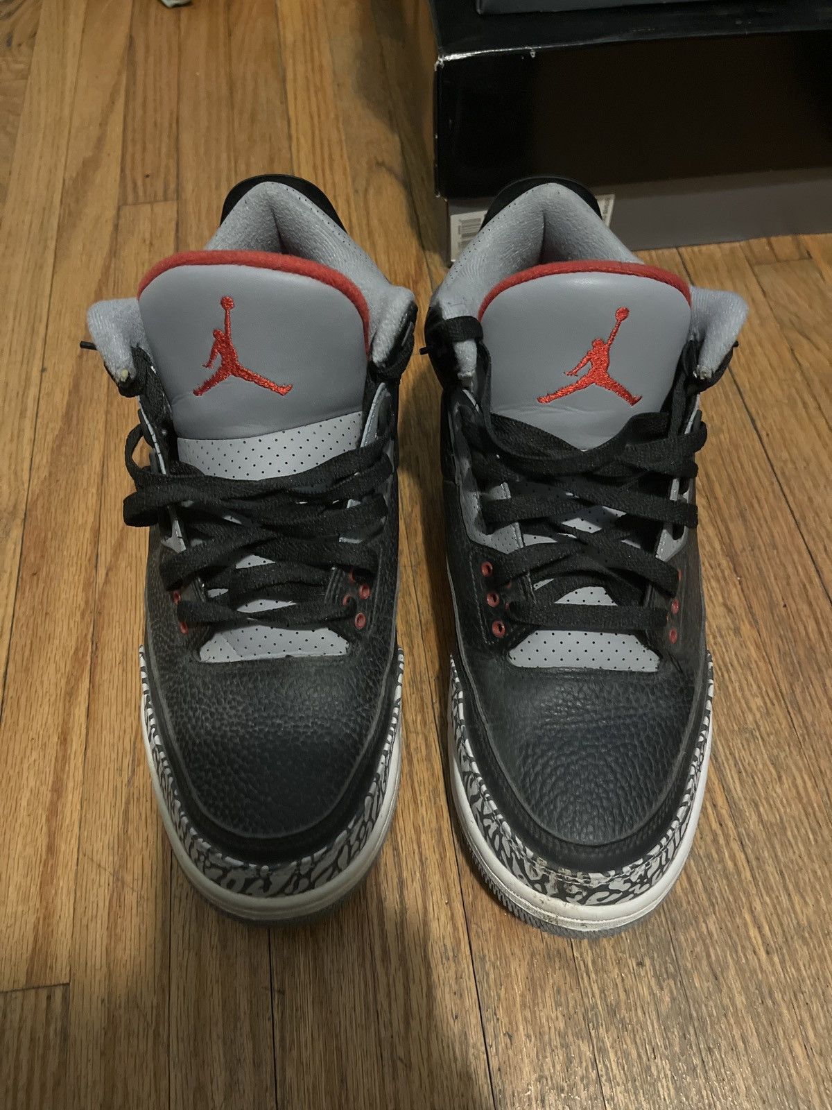 Jordan Brand 2018 Jordan Black Cement 3’s Size US 11 / EU 44 - 3 Thumbnail