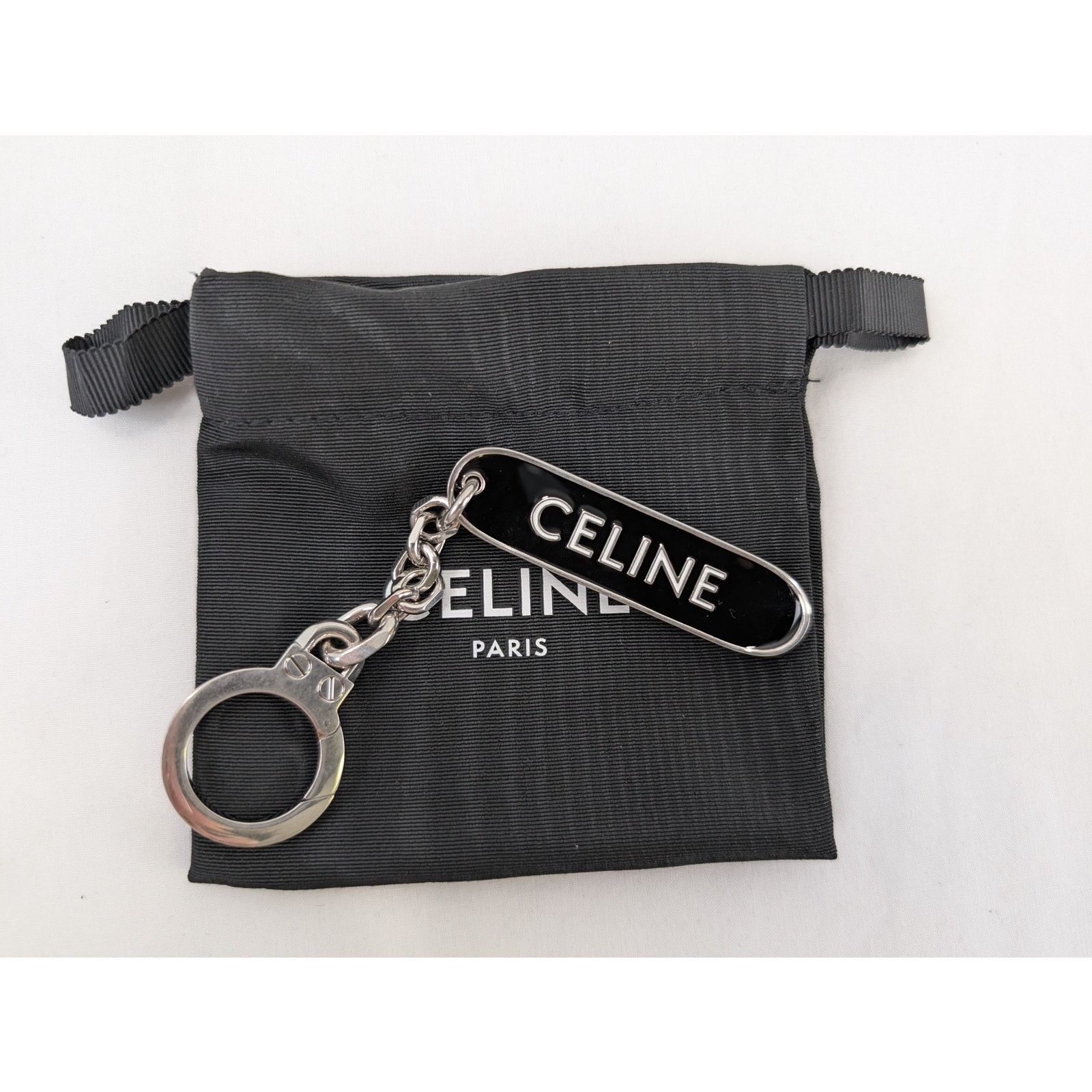 Celine o1rshd1 Q:3 / Size: OS / Skate Key Chain in Black Size ONE SIZE - 9 Thumbnail