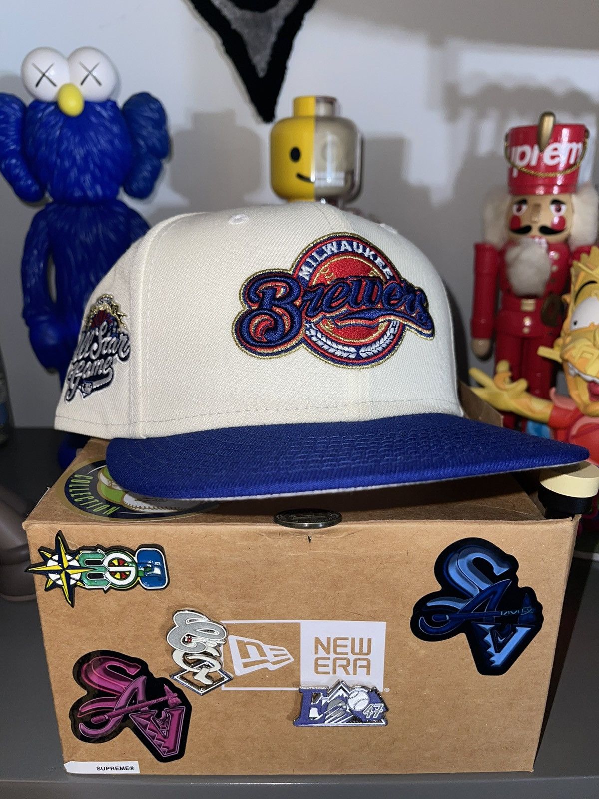 image of 7 3/8 Hat Club Beer Pack Milwaukee Brewers Grey Uv in White, Men's (Size 38)