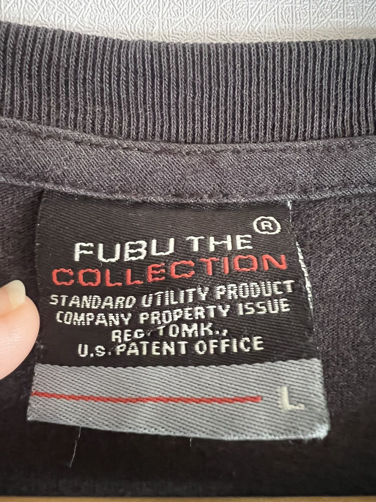Fubu Vintage FUBU T-Shirt – Y2K Hip-Hop Streetwear Classic Size US L / EU 52-54 / 3 - 7 Thumbnail