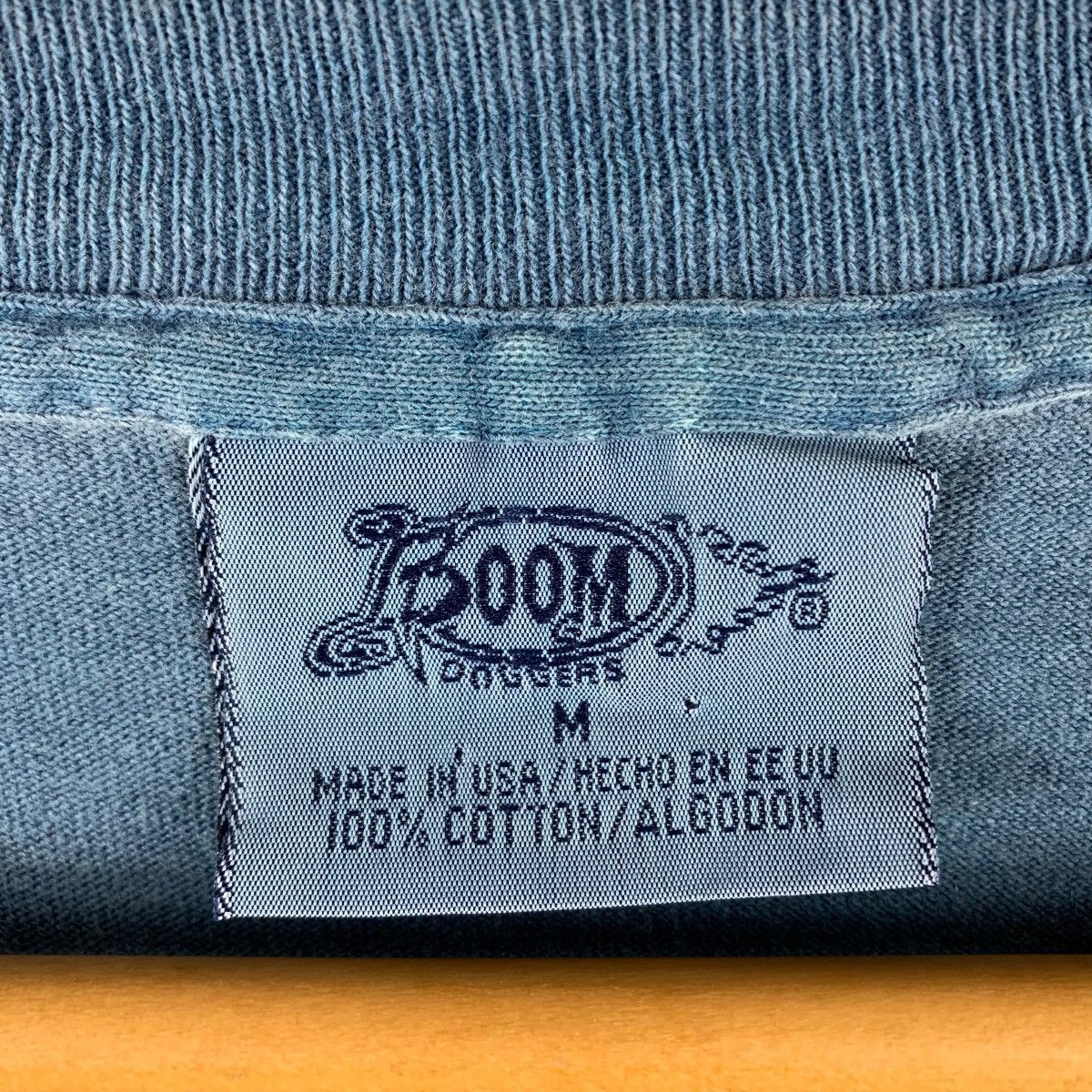 Vintage Vintage 90s BOOM DOGGERS surf gear Surfing big backhit tee Size US M / EU 48-50 / 2 - 4 Thumbnail