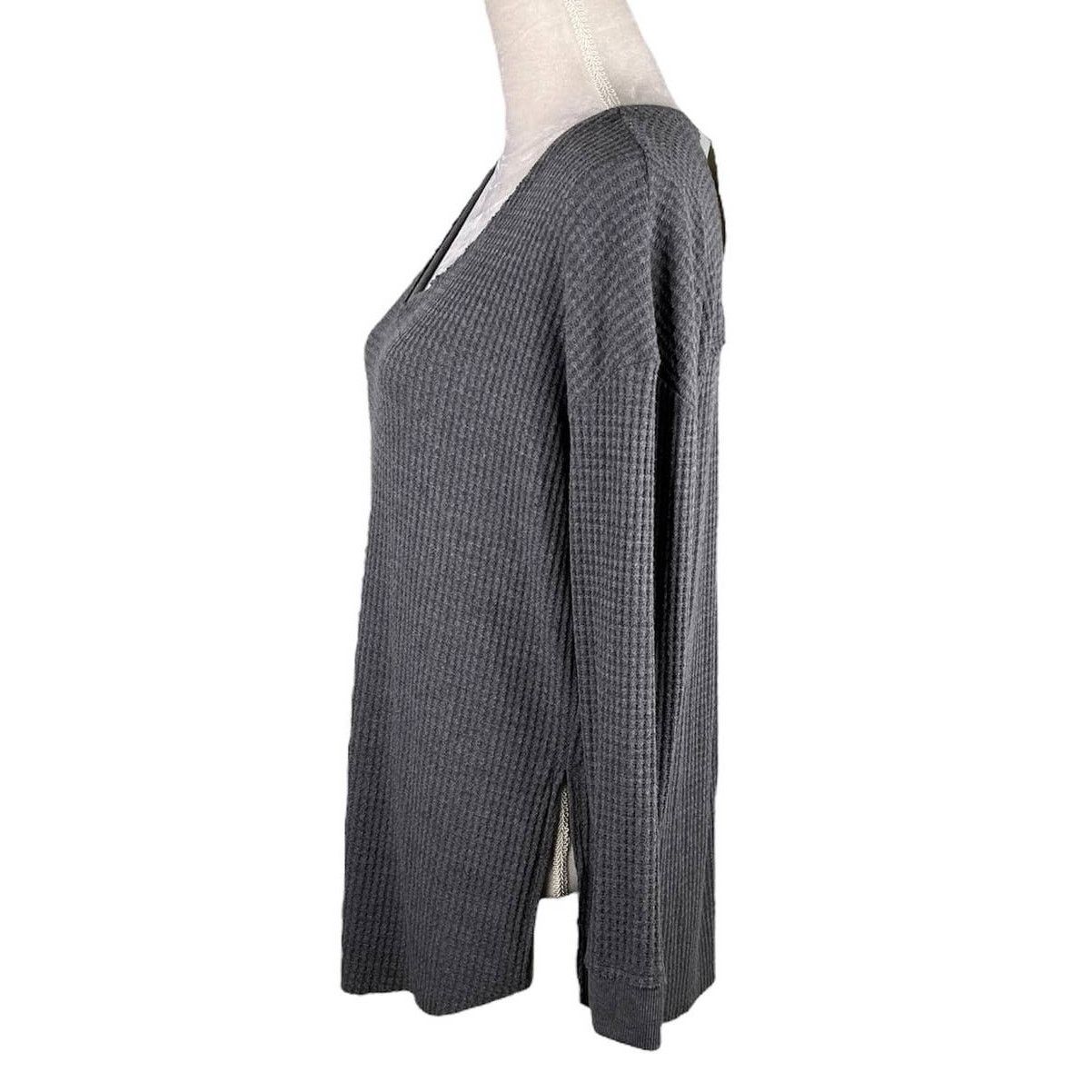 Other Altar'd State Thermal Top Charcoal Gray Waffle Small New Size S / US 4 / IT 40 - 8 Thumbnail