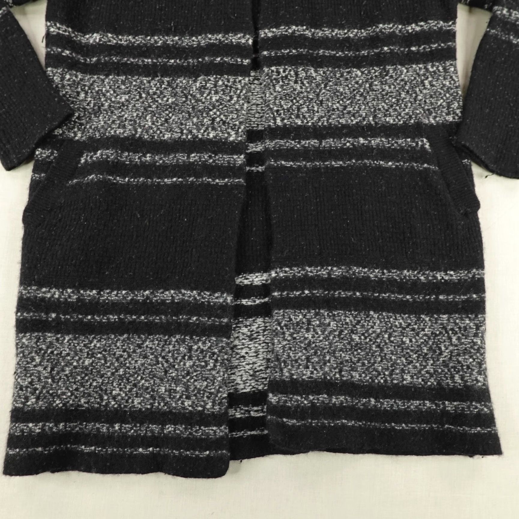 Athleta VINTAGE Athleta Sweater Cardigan Women Small Black White Stripes Open Front Wool Cashmere Knit 90s Mens? Size S / US 4 / IT 40 - 3 Thumbnail