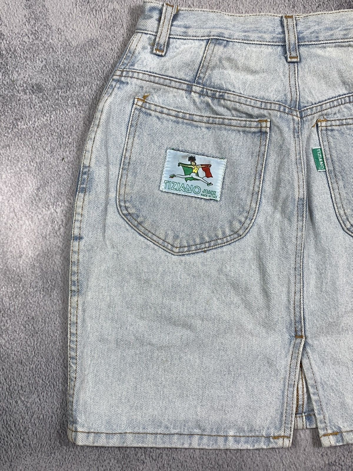 Japanese Brand × Vintage Vintage Y2K denim mini skirt streetwear style size 25 Size 25" / US 0 / IT 36 - 7 Thumbnail