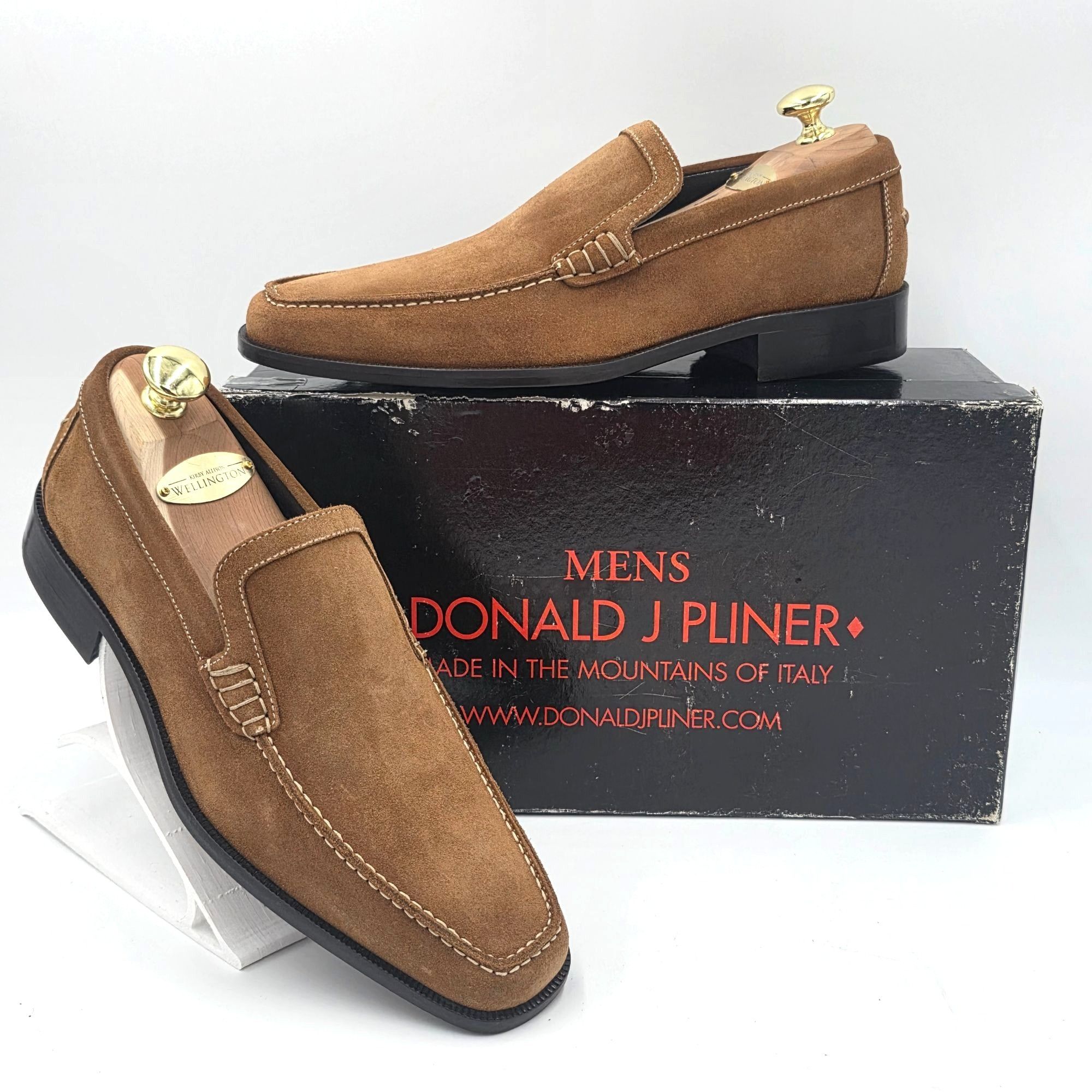 Donald Pliner NEW Donald J. Pliner Italy Camel Tan Sport Suede Loafers 7M Size US 7 / EU 40 - 14 Thumbnail