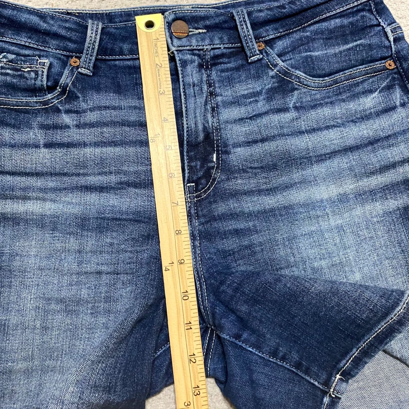 Vintage Buckle Blue Denim Buckle Womens 26 Jeans Shorts High Rise Cut-Off 5 Inseam 5" Vintage No Size 26" / US 2 / IT 38 - 7 Thumbnail