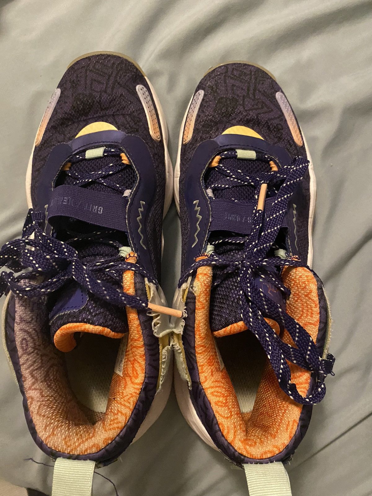 Adidas D.O.N basketball shoe Size US 7 / EU 40 - 13 Thumbnail