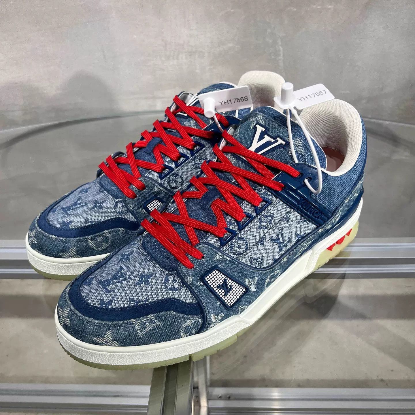 Louis Vuitton LV Trainer China Exclusive Blue Denim UK8.5/42.5 Size US 9.5 / EU 42-43 - 2 Thumbnail