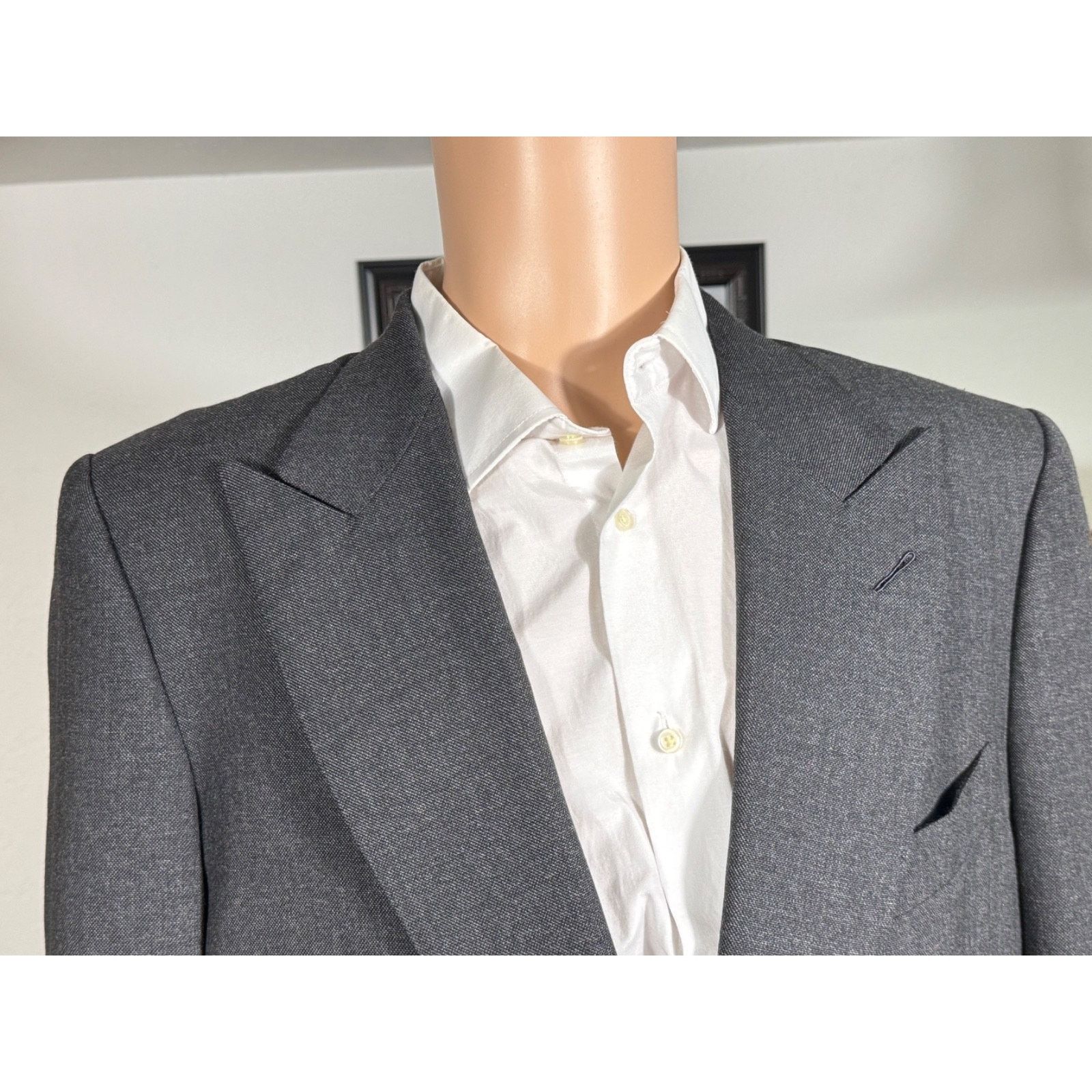 Tom Ford Tom Ford Charcoal Gray Birdseye Wool Blazer Peak Lapel 46R Size 46R - 3 Thumbnail
