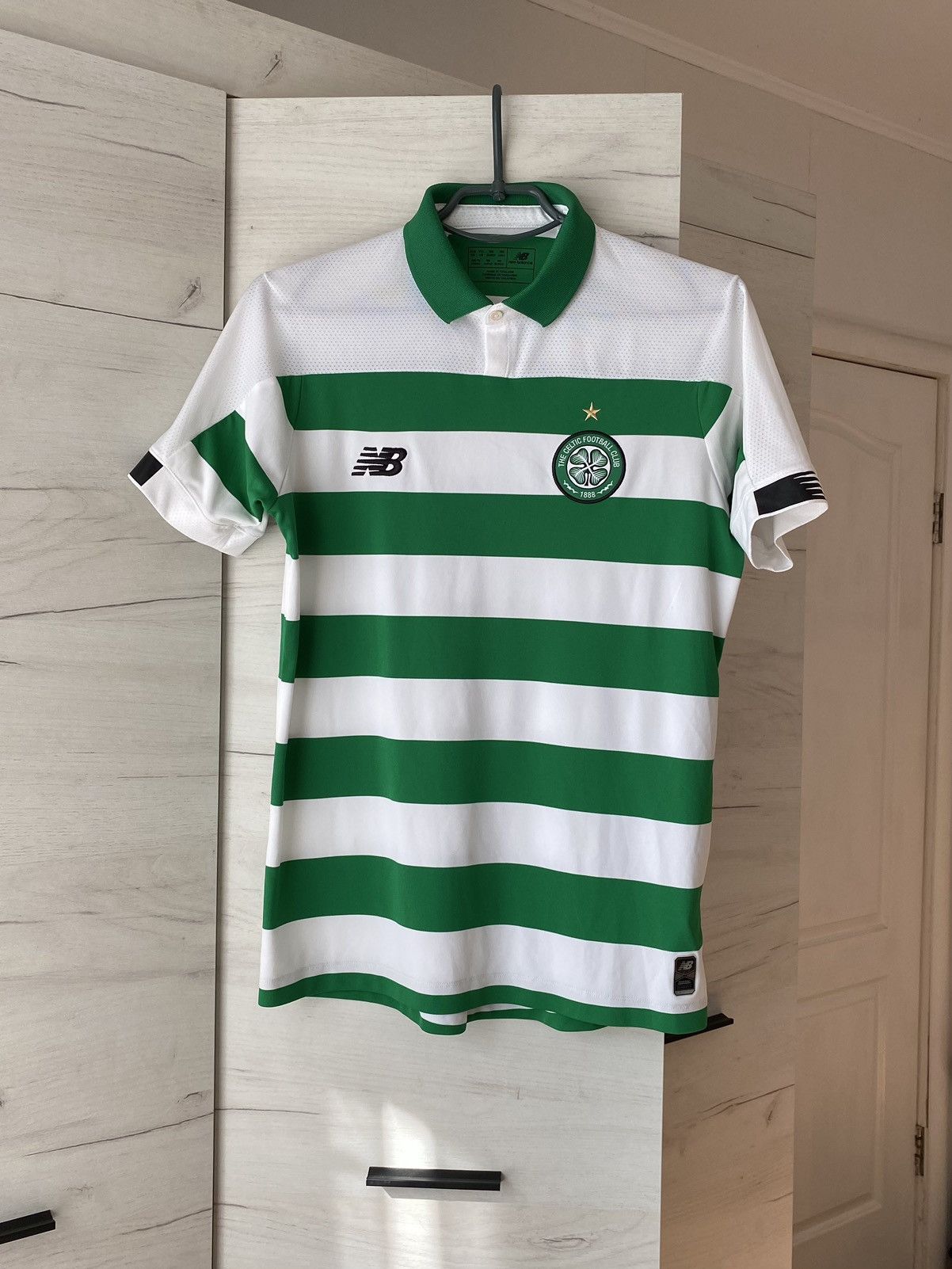 New Balance Celtic Home Football Shirt 2019/20 New Balance D612 Adults Size US S / EU 44-46 / 1 - 1 Thumbnail