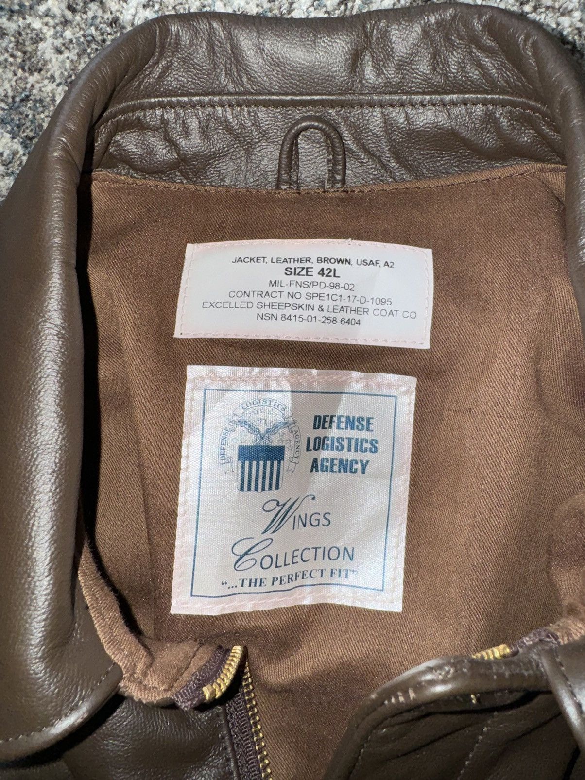 Vintage Excelled A-2 Brown Leather Flight Bomber Jacket USAF Size US L / EU 52-54 / 3 - 5 Thumbnail