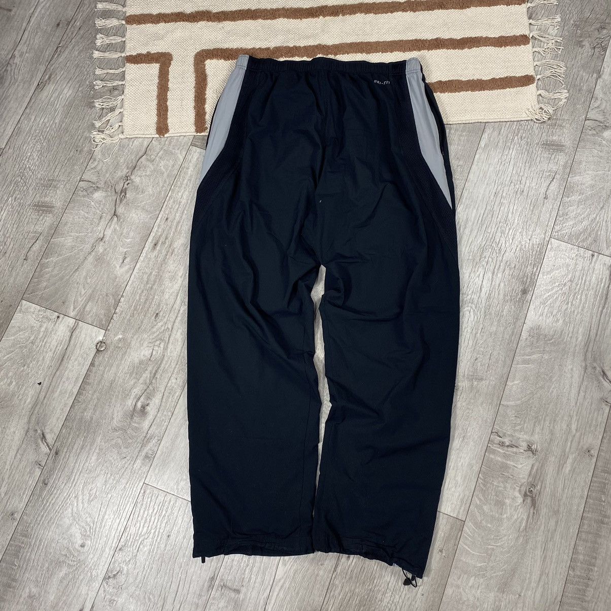 Nike NIKE Y2K DRI FIT DRILL NYLON TRACK PANTS Size US 34 / EU 50 - 2 Thumbnail