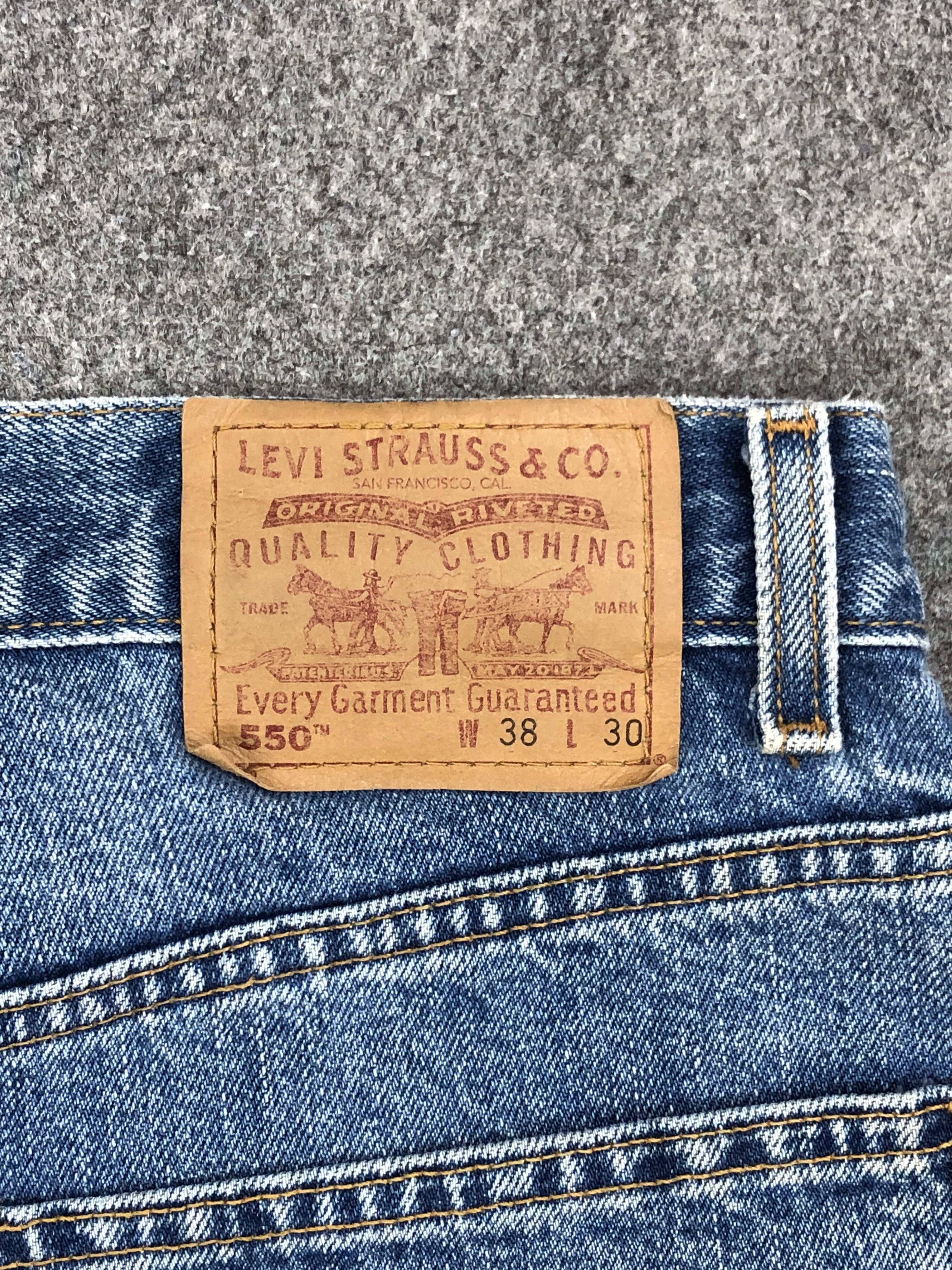 Levi's Faded Blue Vintage 90s Levi's 550 jeans DP2306 Size US 35 - 5 Thumbnail