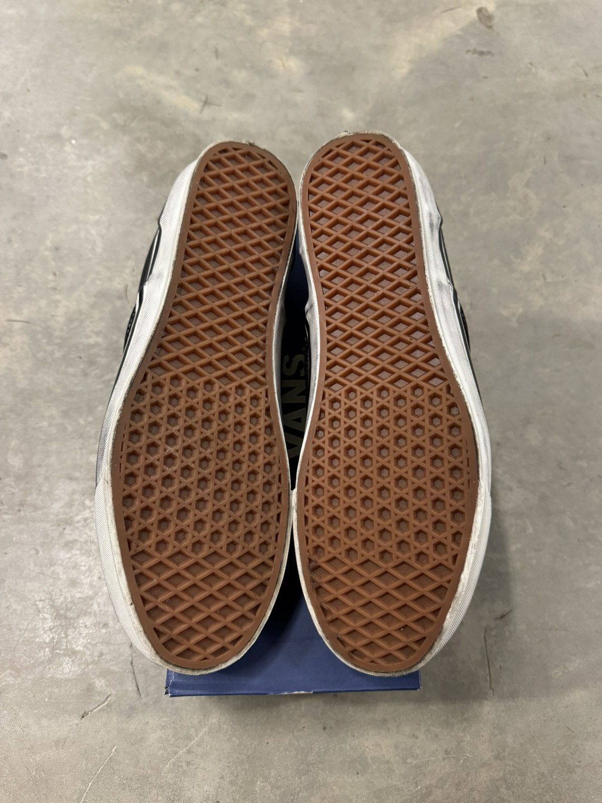 Vans Vans Premium Classic Slip On Pearlized Pack Blackout Size 13 Size US 13 / EU 46 - 6 Thumbnail